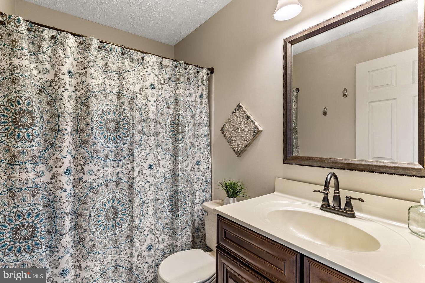 CROFTON HIGHLANDS - Residential