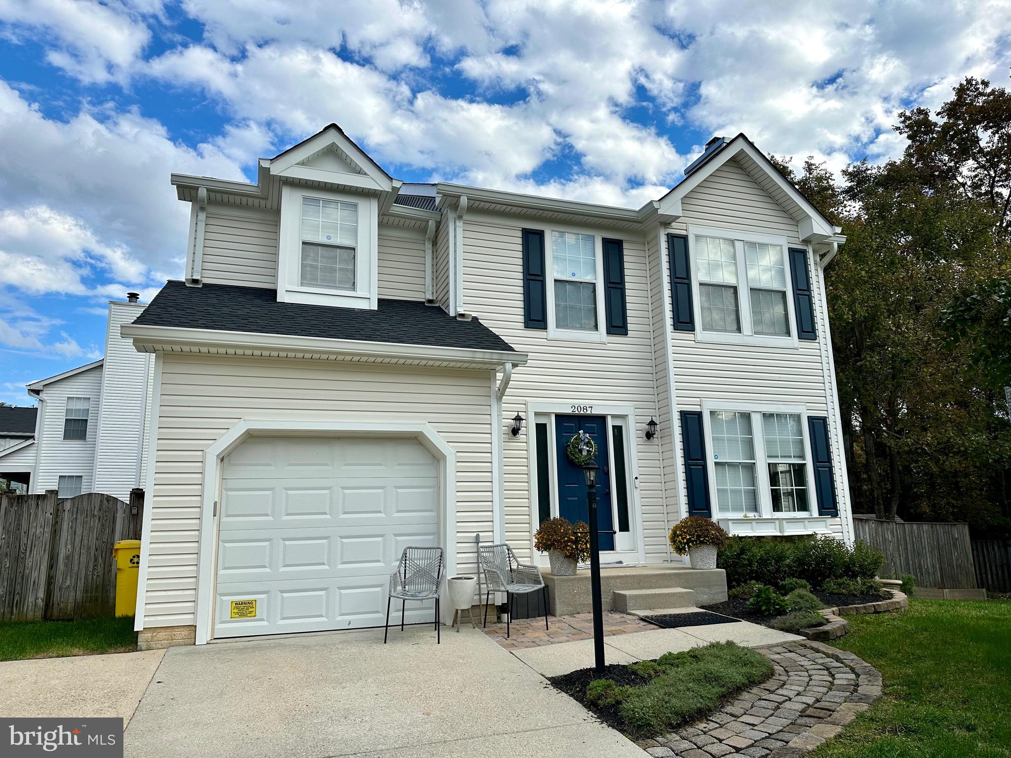 CROFTON HIGHLANDS - Residential