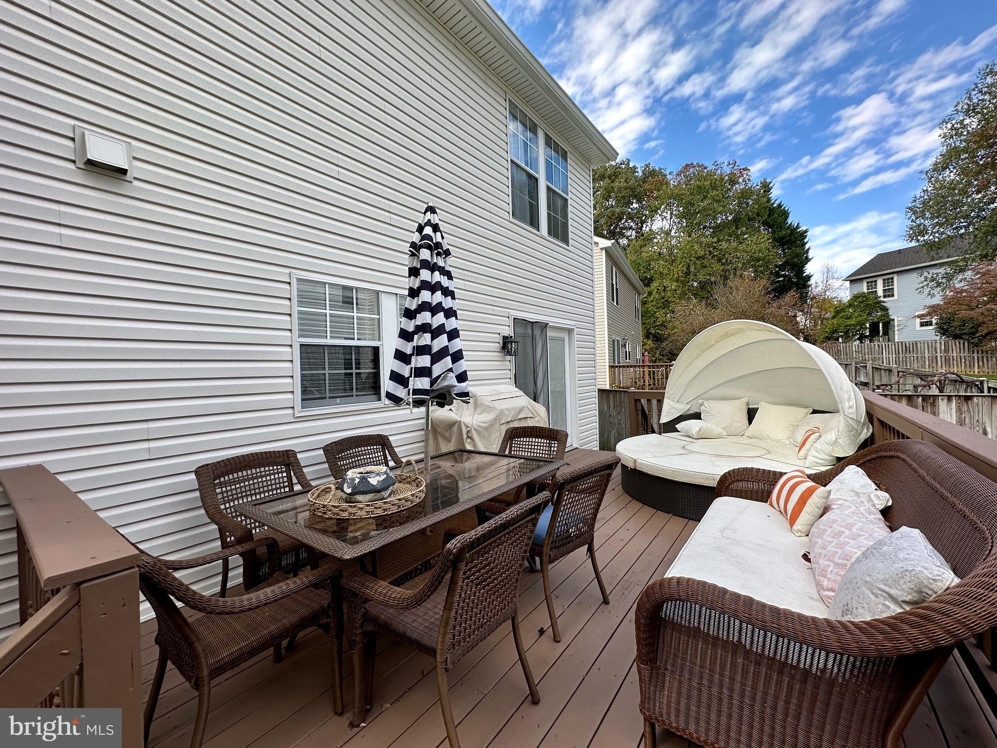 CROFTON HIGHLANDS - Residential