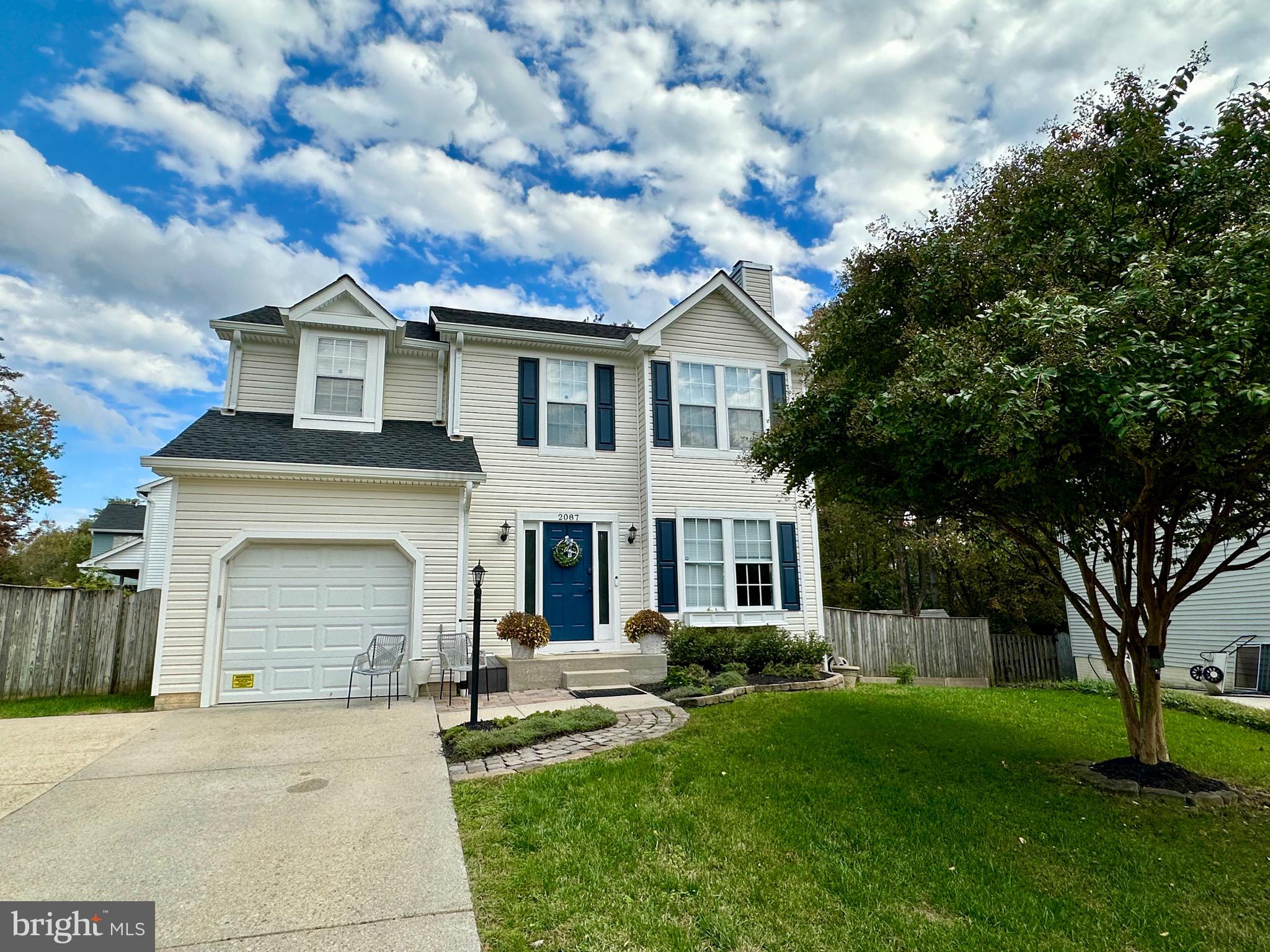 CROFTON HIGHLANDS - Residential