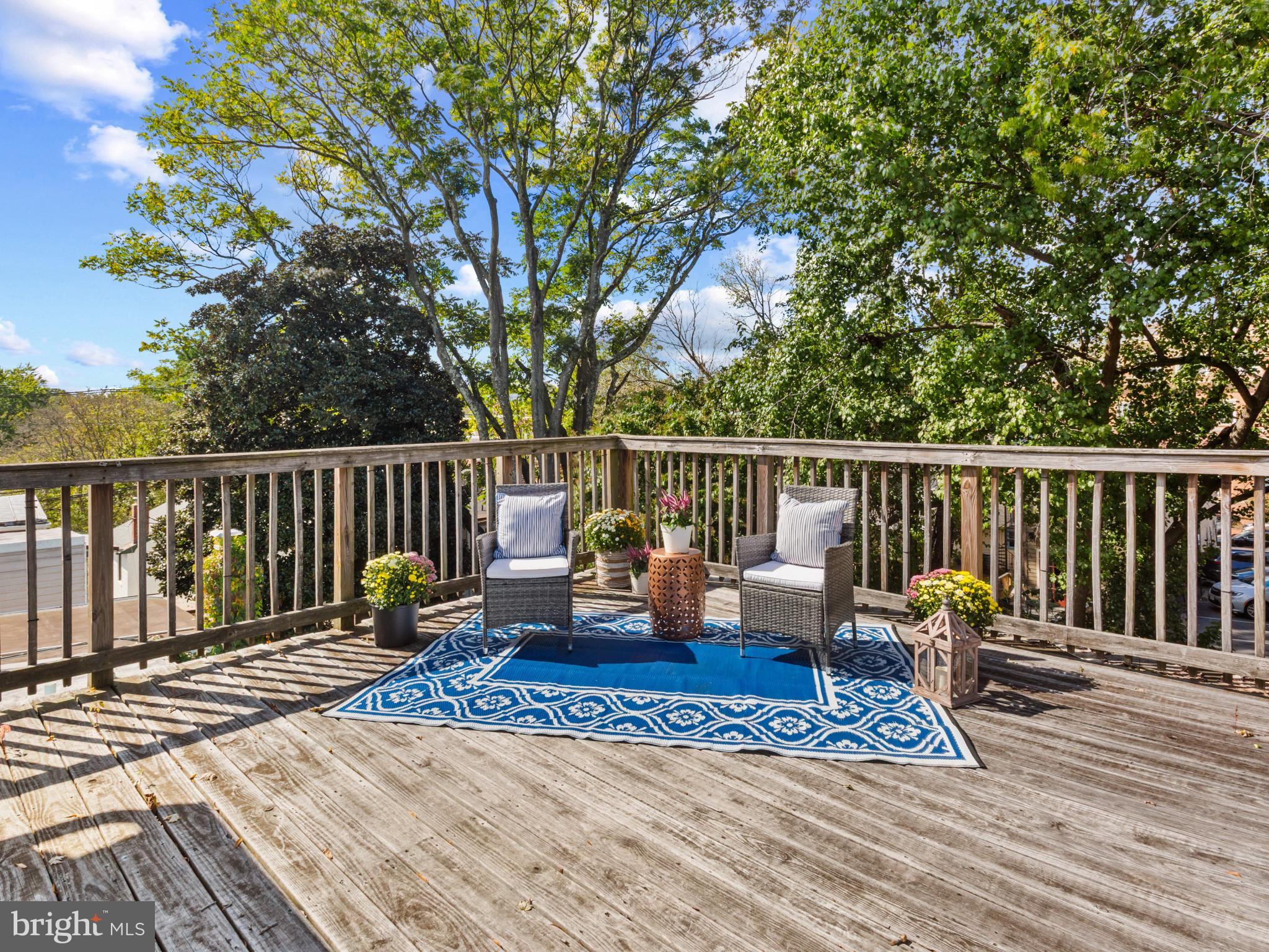 HISTORIC DISTRICT - Residential