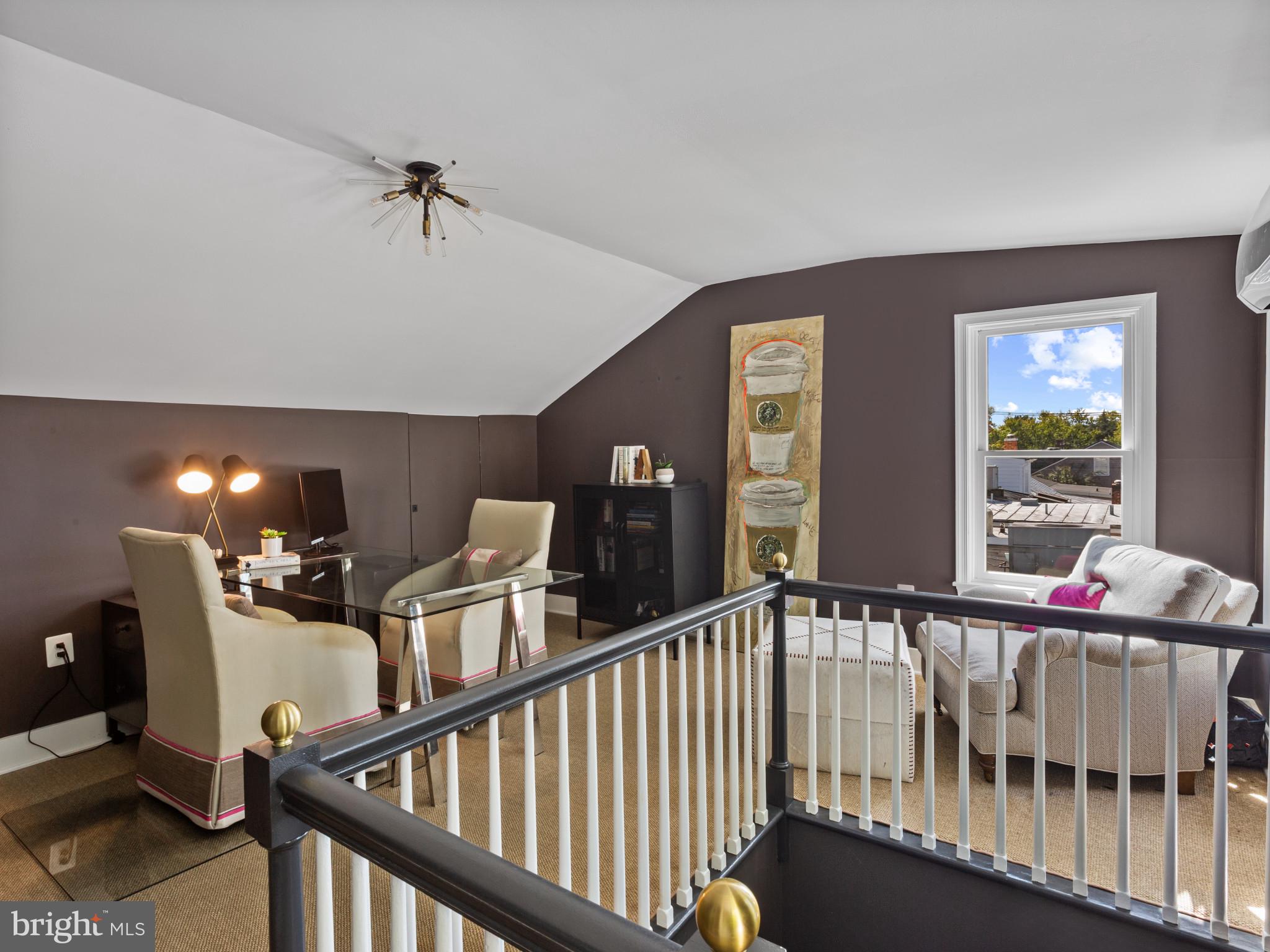 HISTORIC DISTRICT - Residential