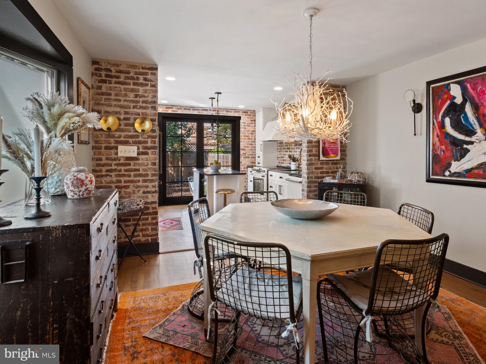 HISTORIC DISTRICT - Residential