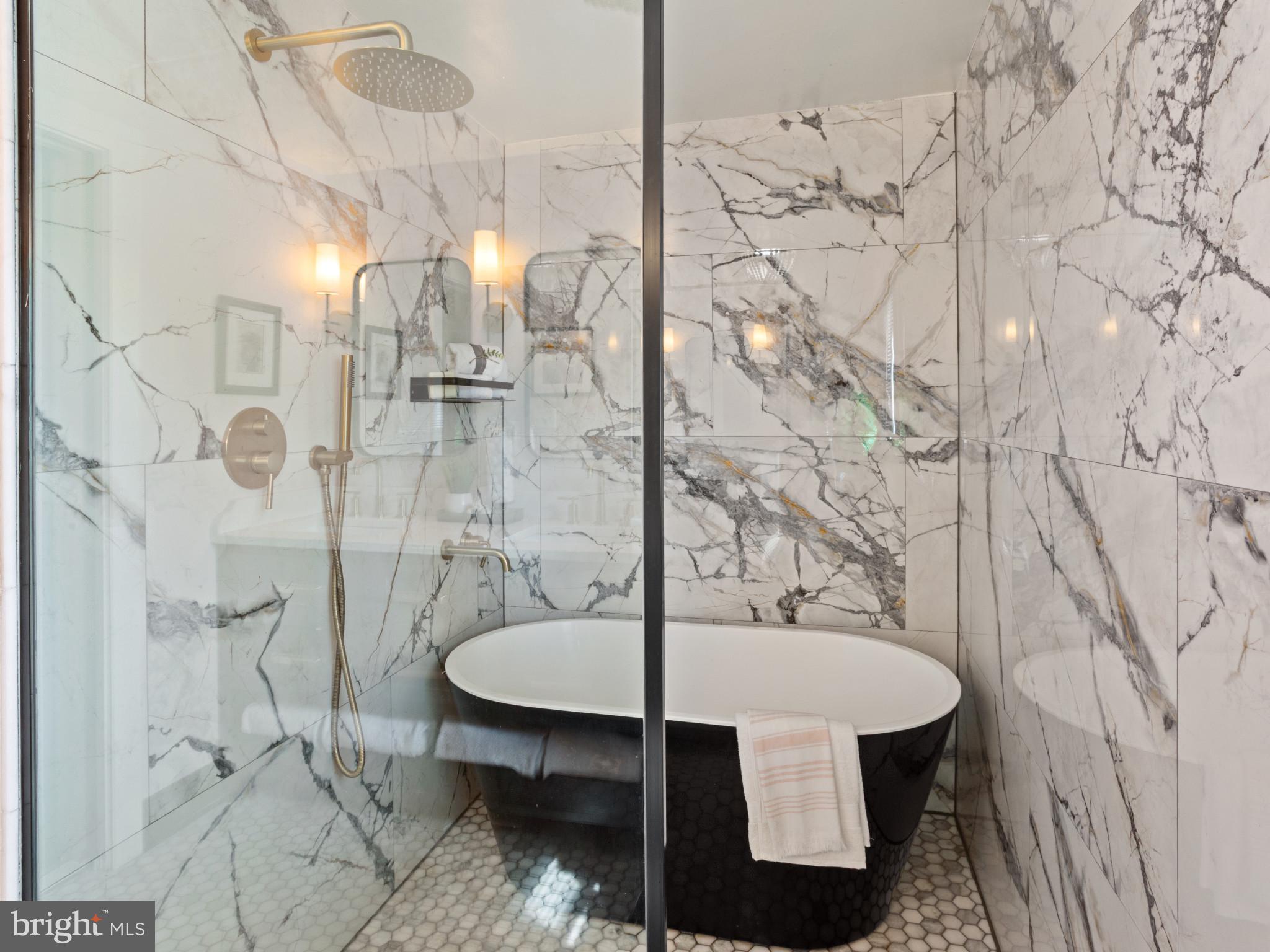 HISTORIC DISTRICT - Residential