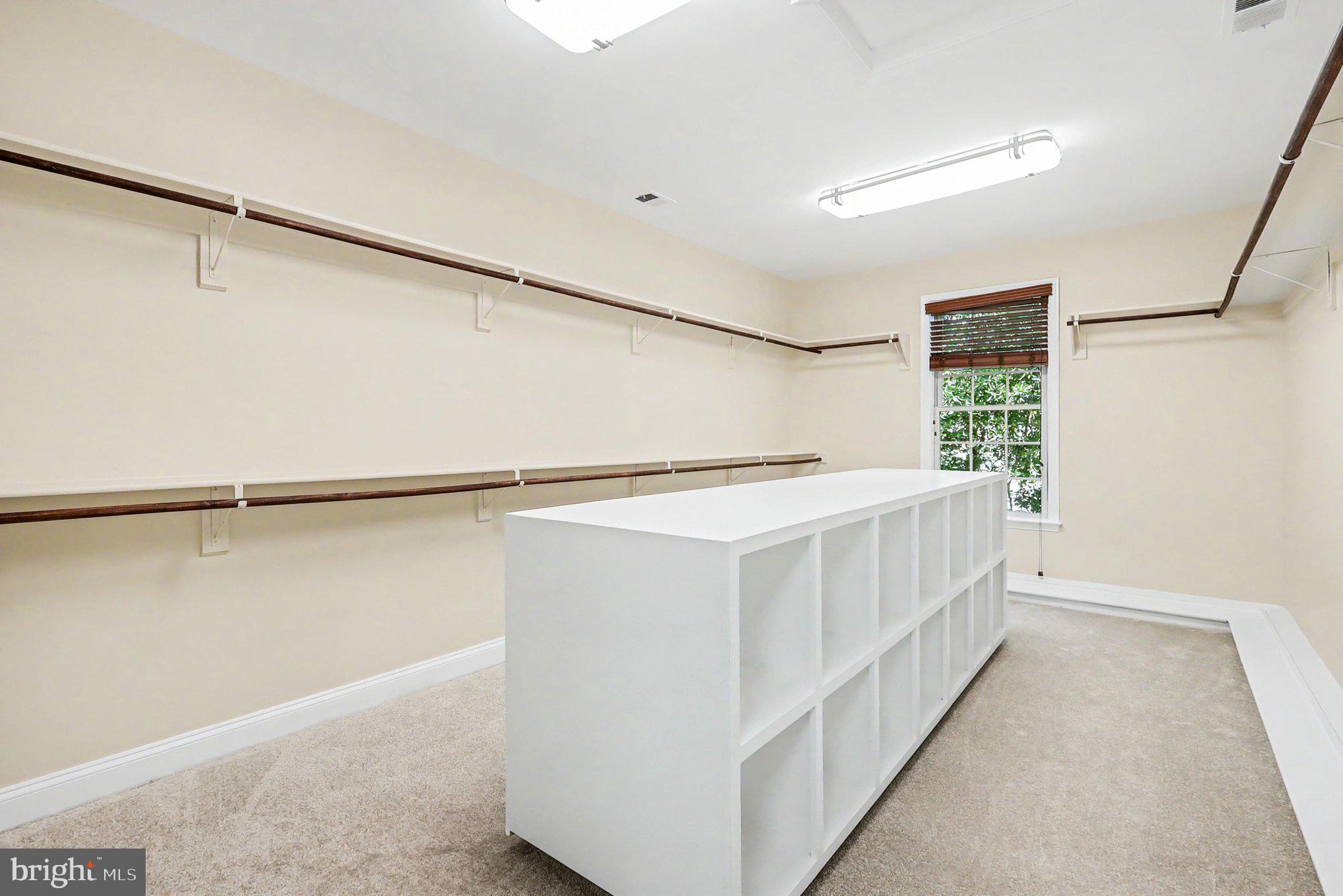 380 WOOD LANDING ROAD