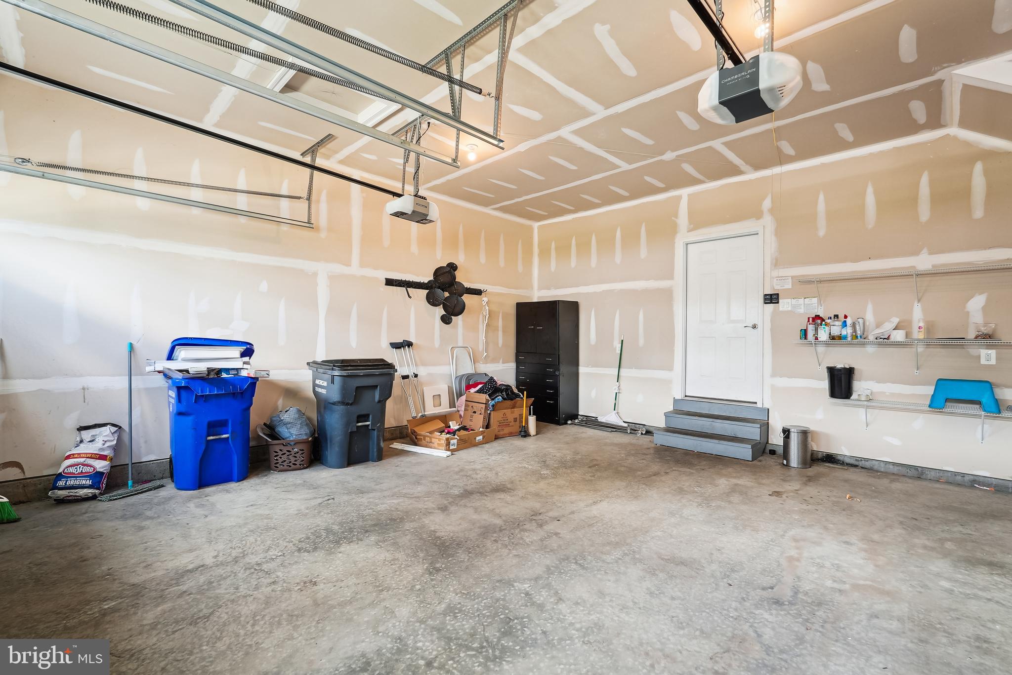 WESTBURY GLEN - Residential