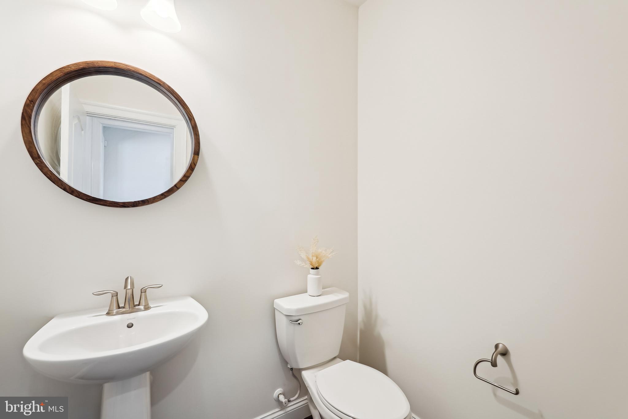 WESTBURY GLEN - Residential