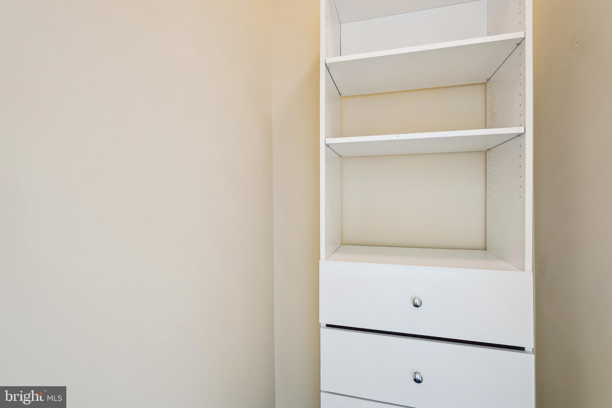 WESTBURY GLEN - Residential