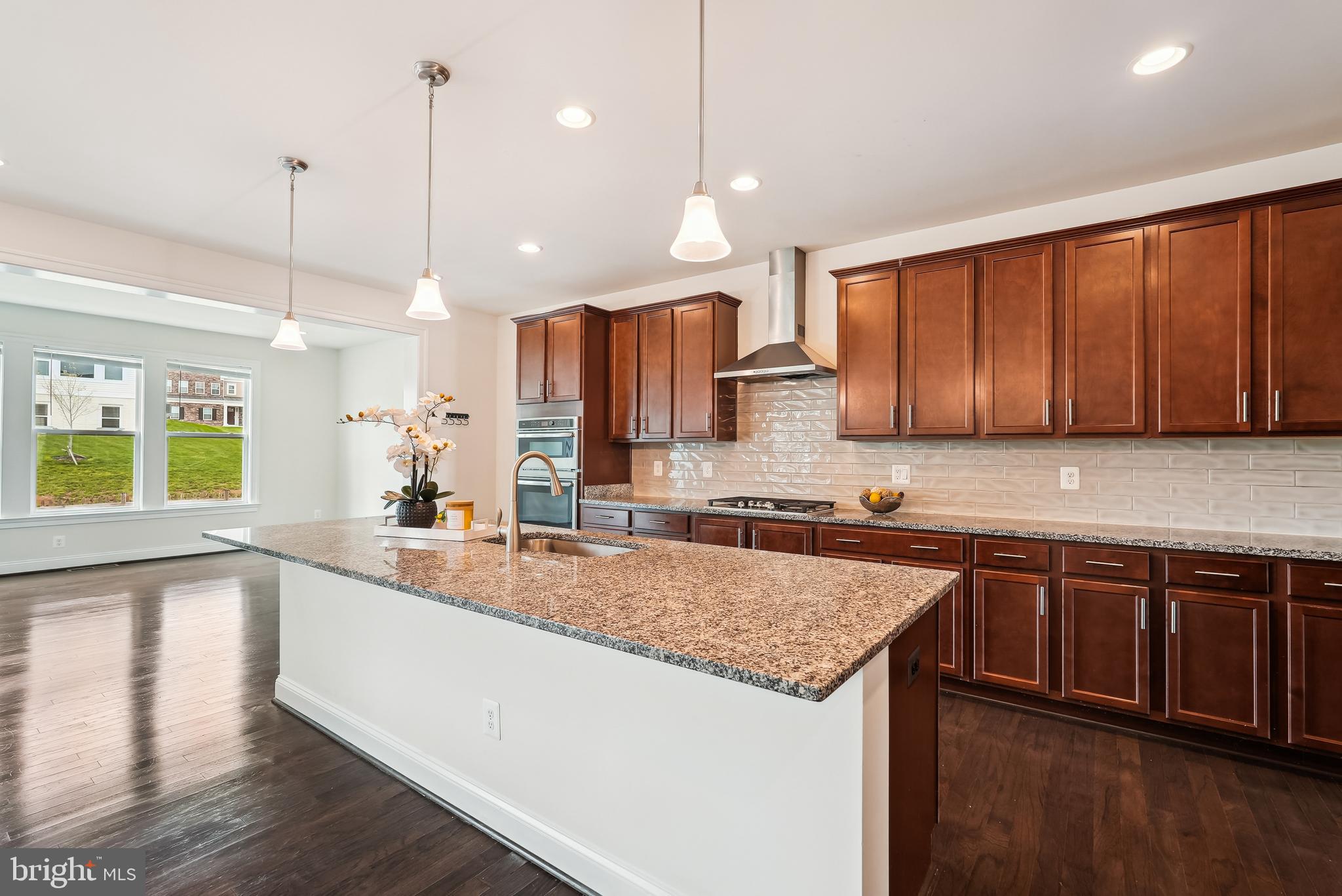 WESTBURY GLEN - Residential