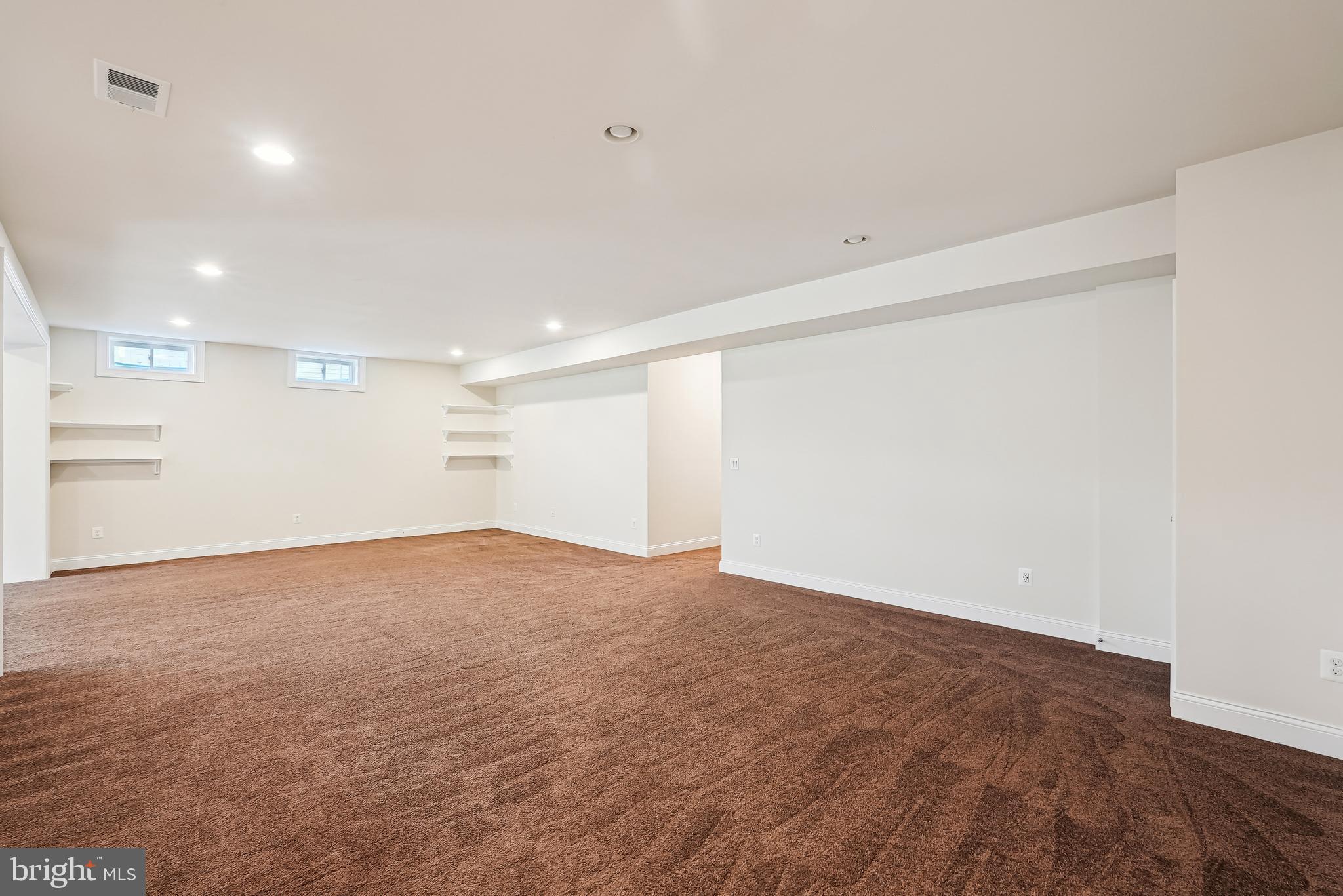 WESTBURY GLEN - Residential