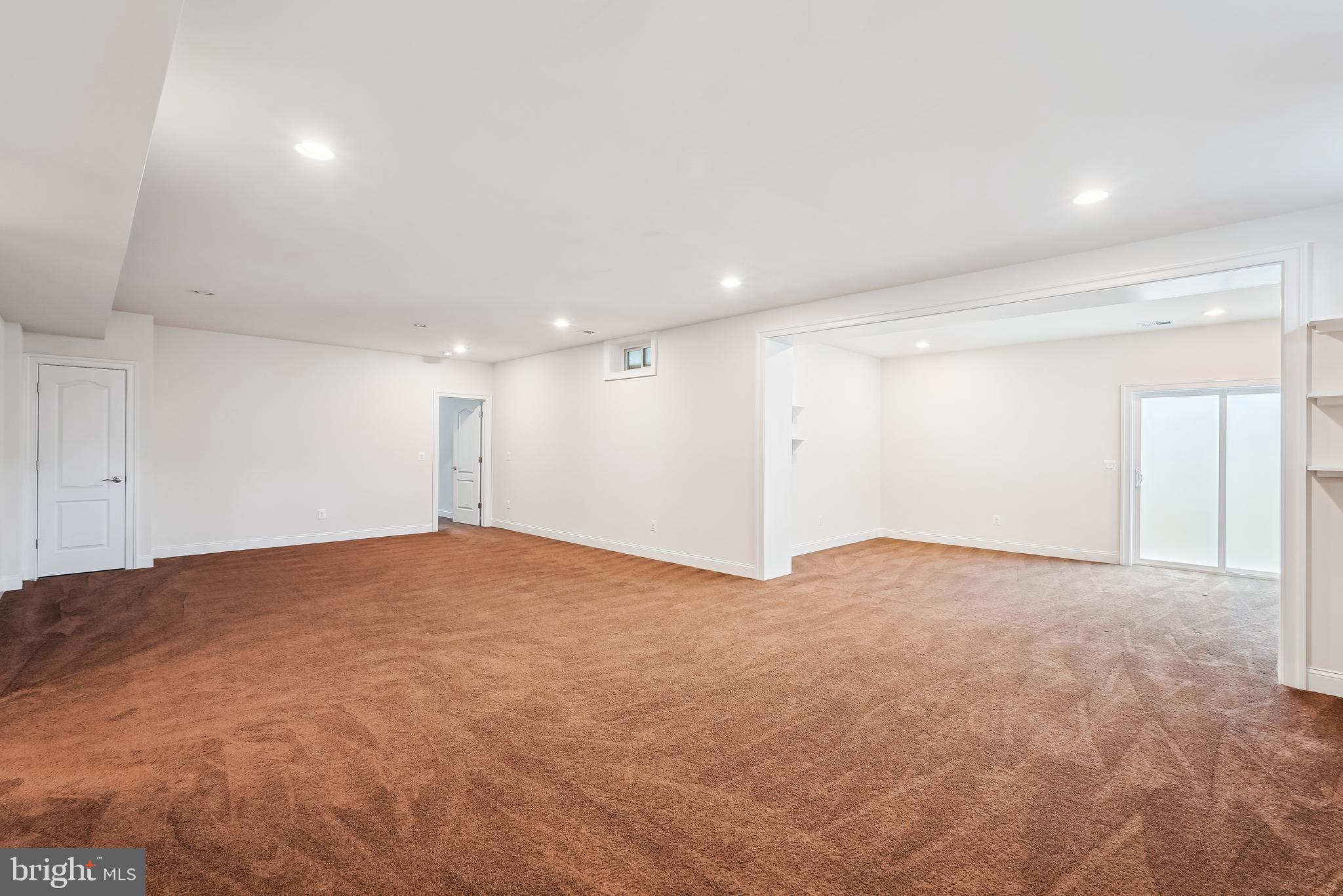 WESTBURY GLEN - Residential