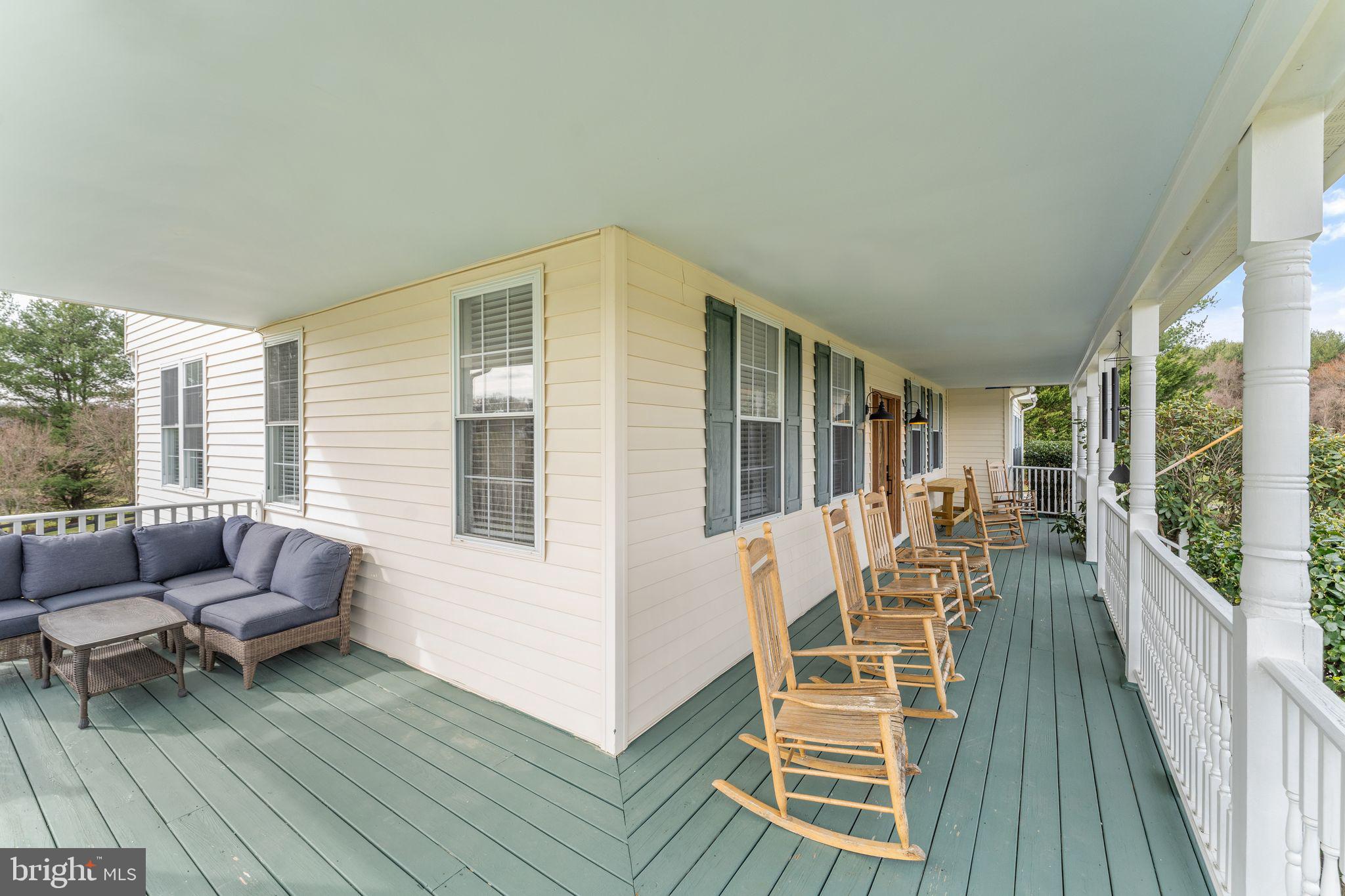 GOOSE CREEK CHASE - Residential