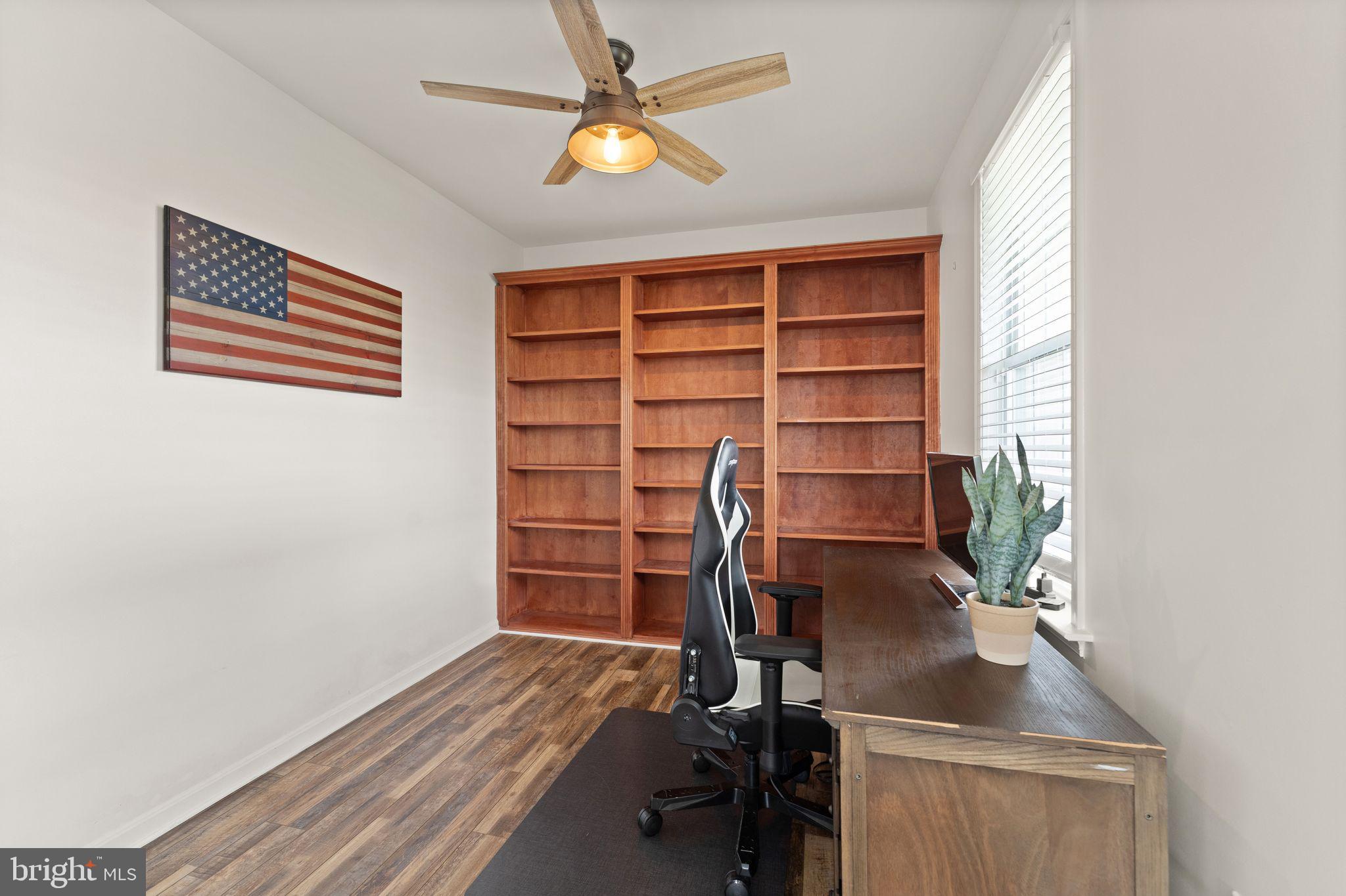 GOOSE CREEK CHASE - Residential