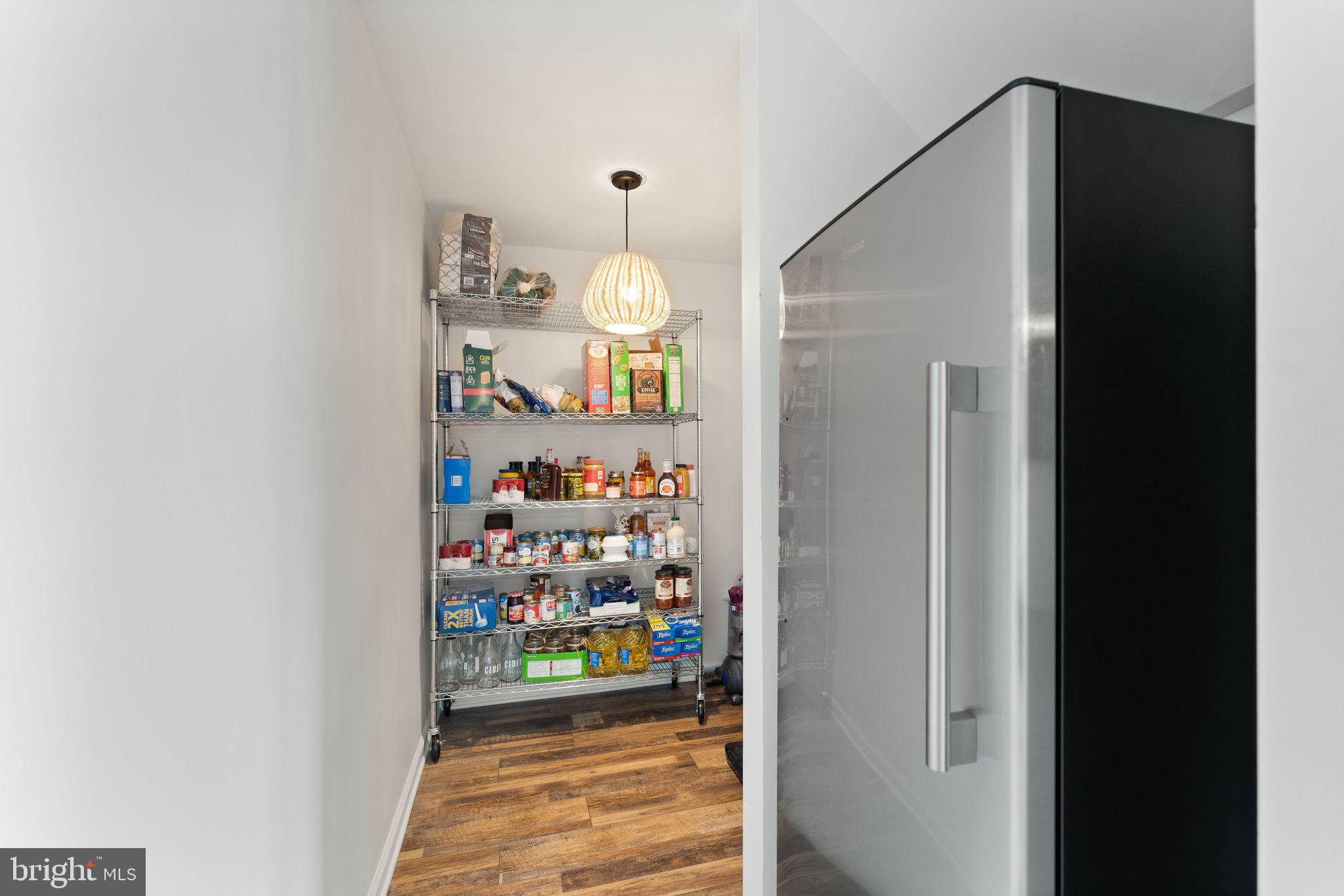 GOOSE CREEK CHASE - Residential