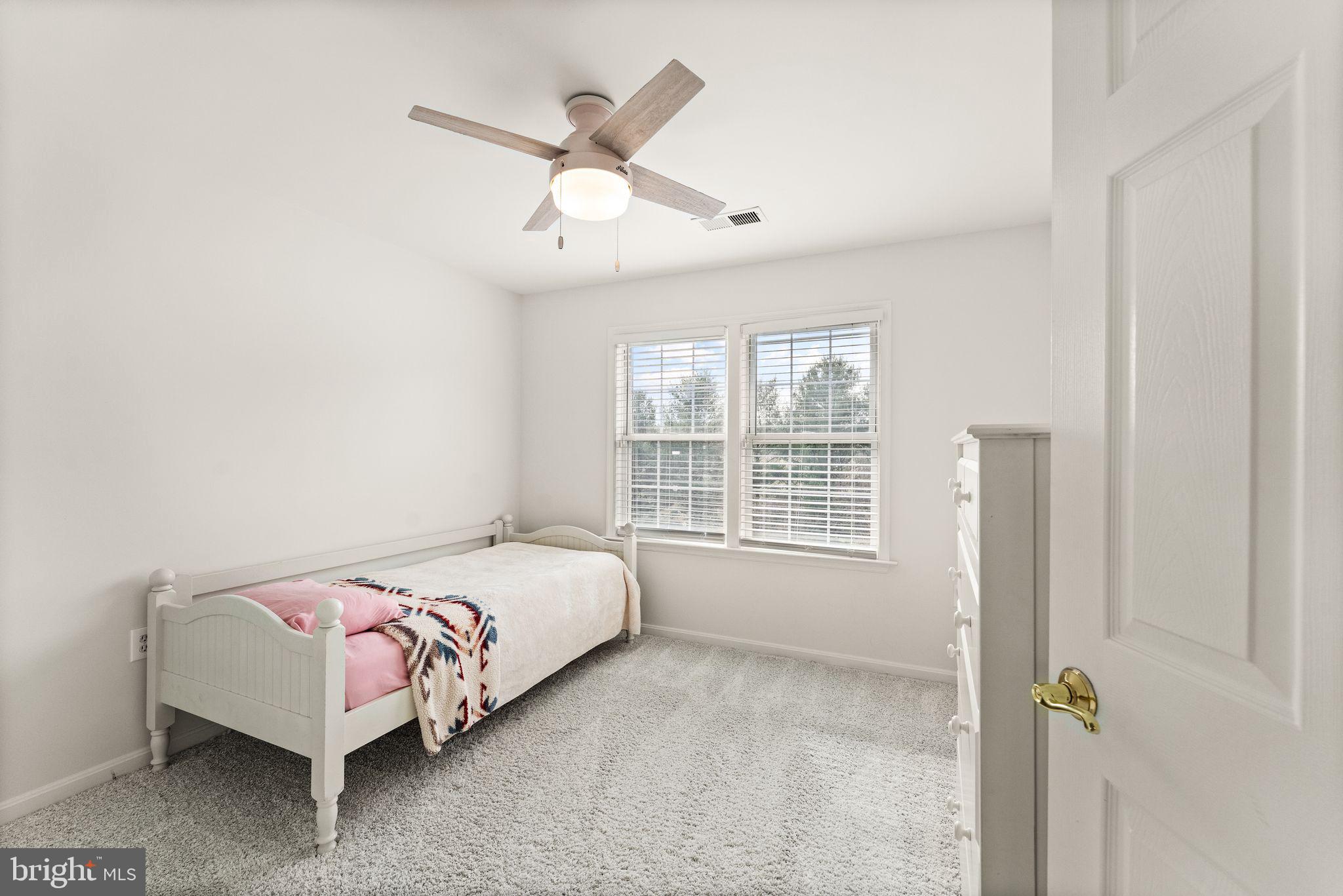 GOOSE CREEK CHASE - Residential