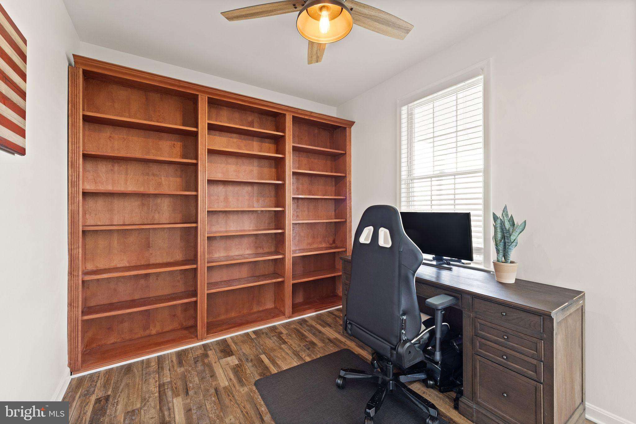 GOOSE CREEK CHASE - Residential