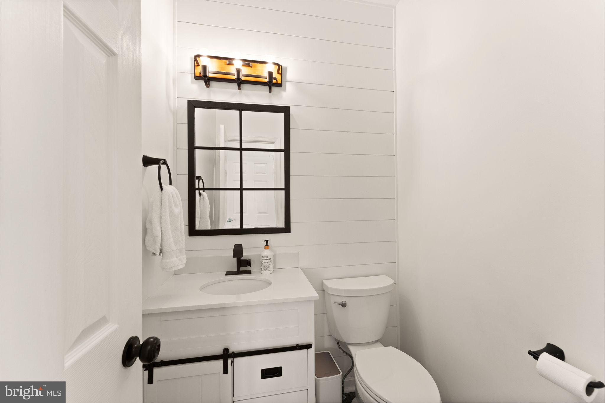 GOOSE CREEK CHASE - Residential