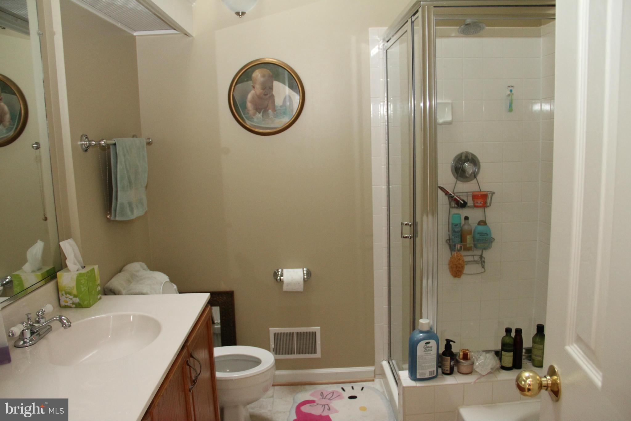 KINGSTOWNE - Residential Lease