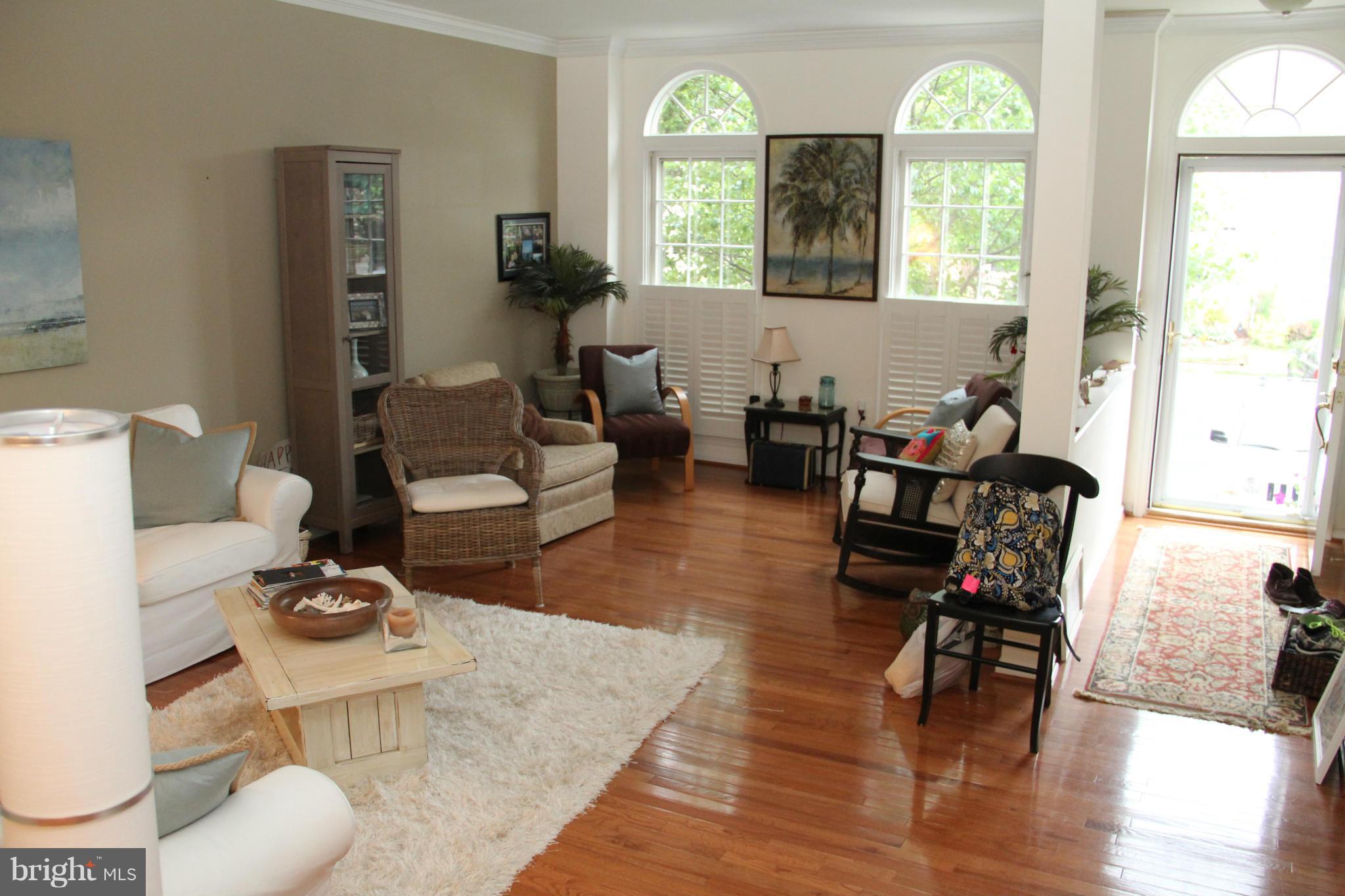 KINGSTOWNE - Residential Lease