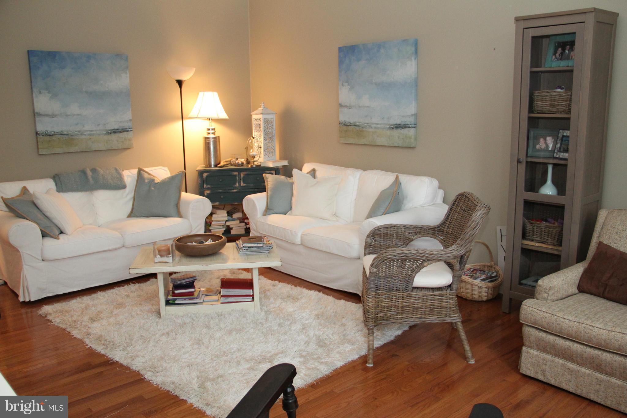 KINGSTOWNE - Residential Lease