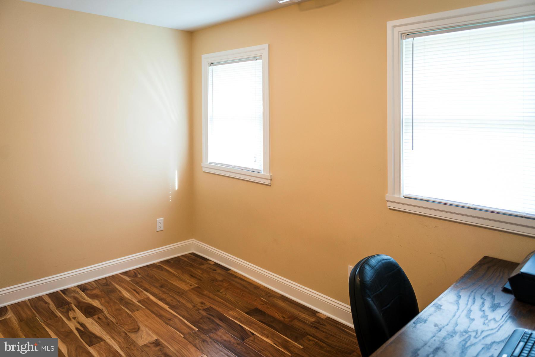 COBB ISLAND - Residential