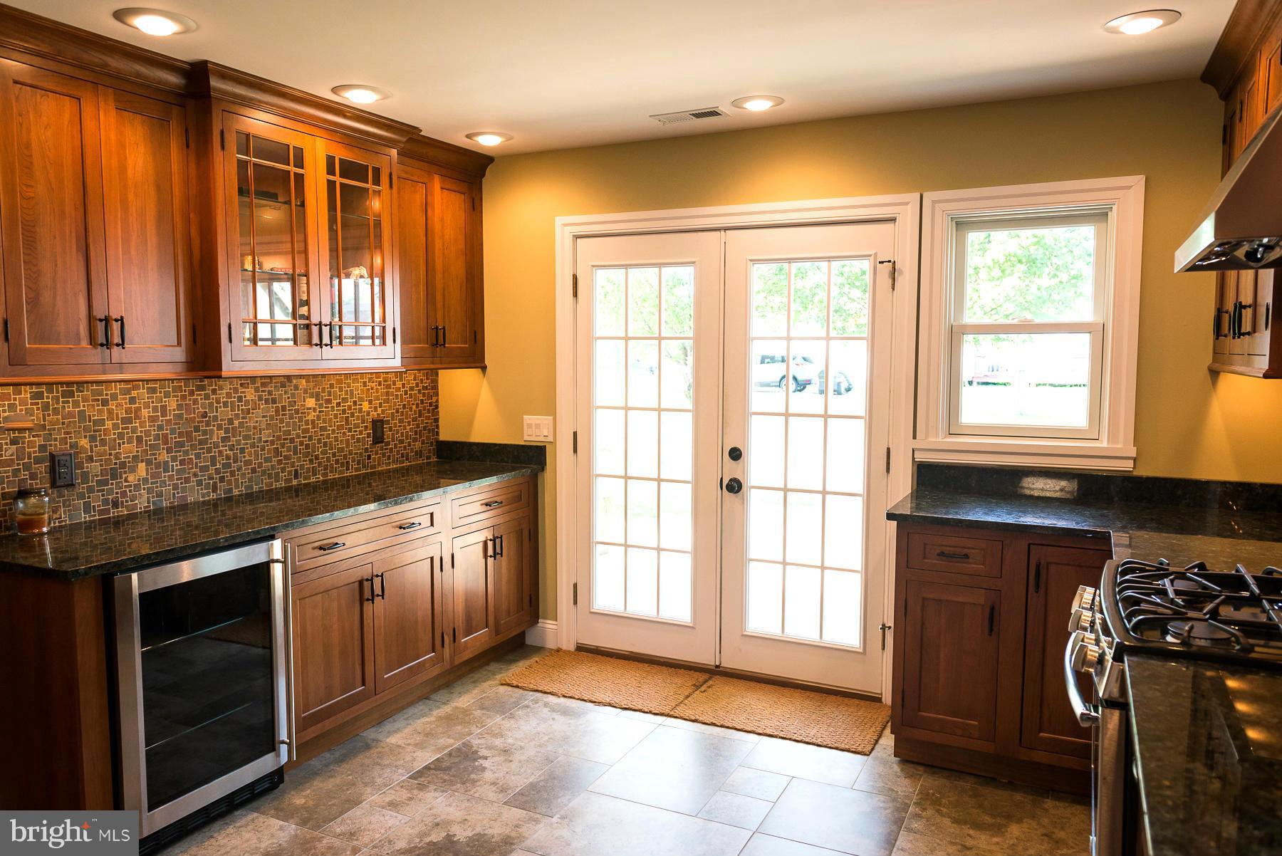 COBB ISLAND - Residential