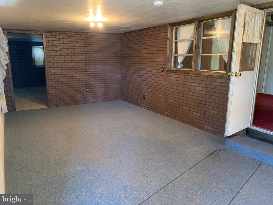 RURAL LITTLESTOWN - Residential