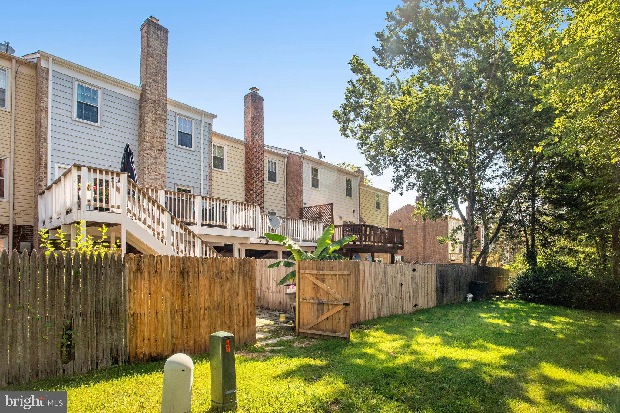 LAKE RIDGE - Residential