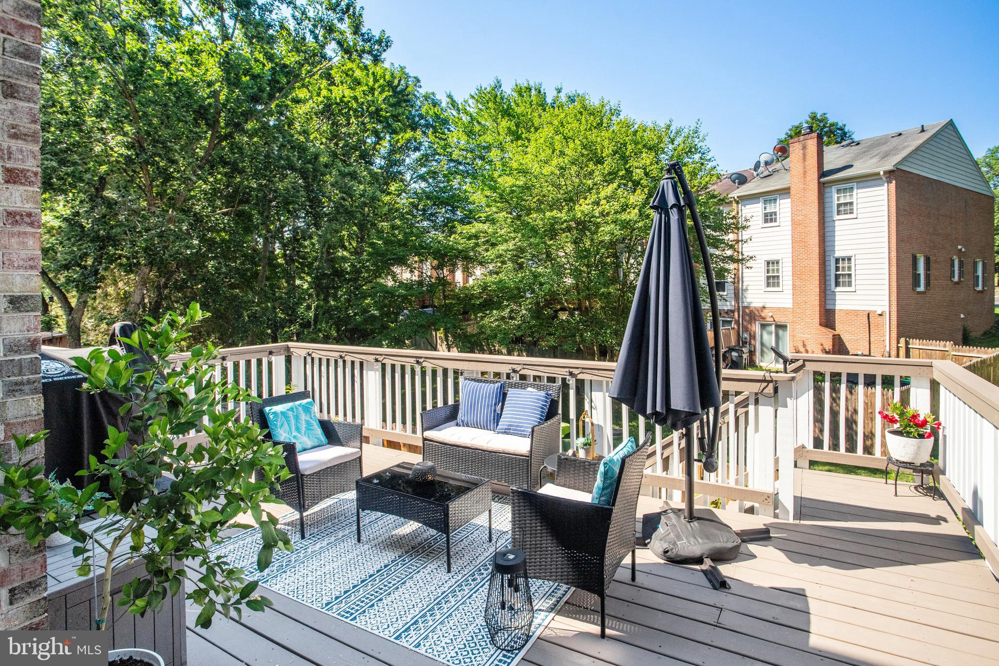 LAKE RIDGE - Residential