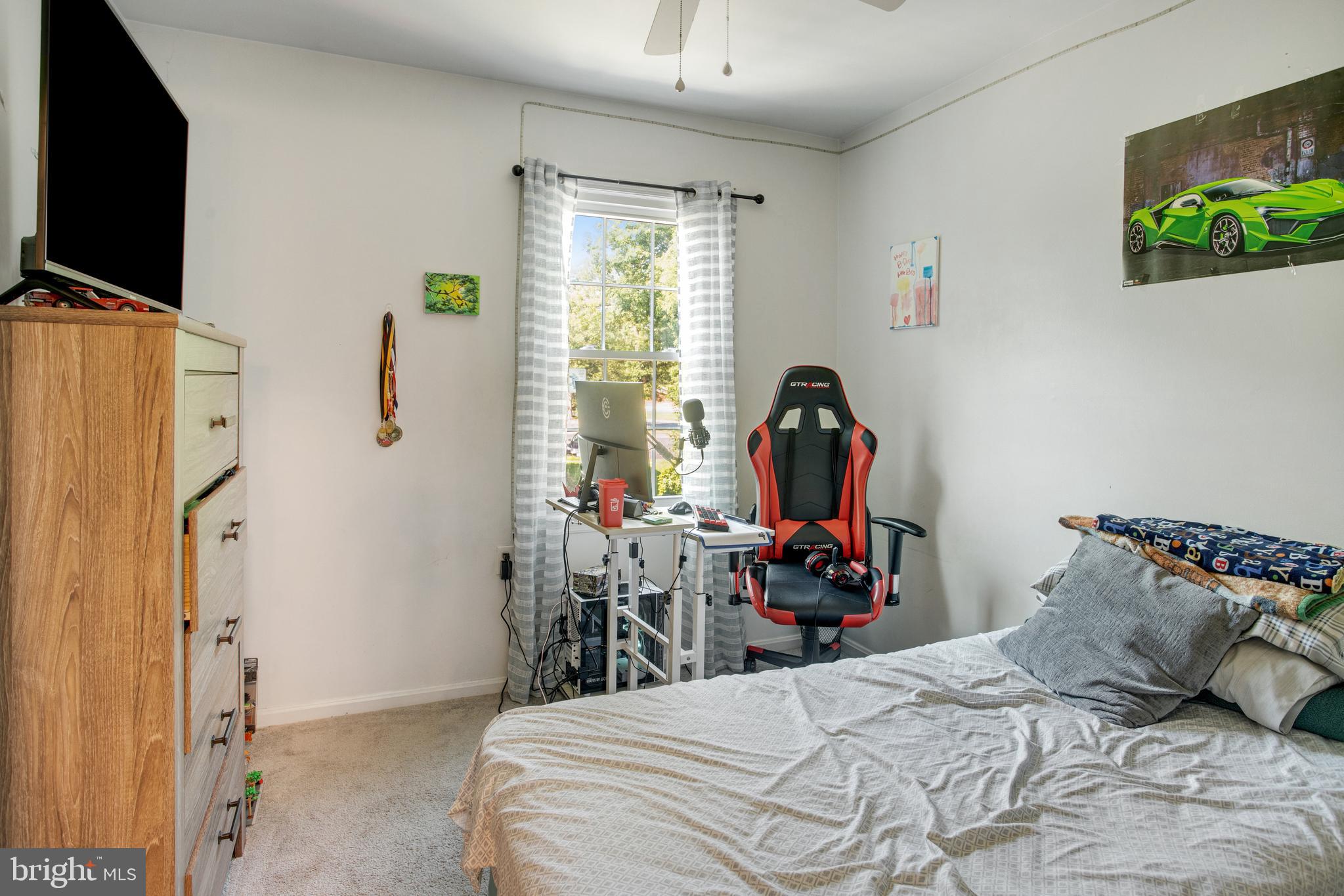 LAKE RIDGE - Residential