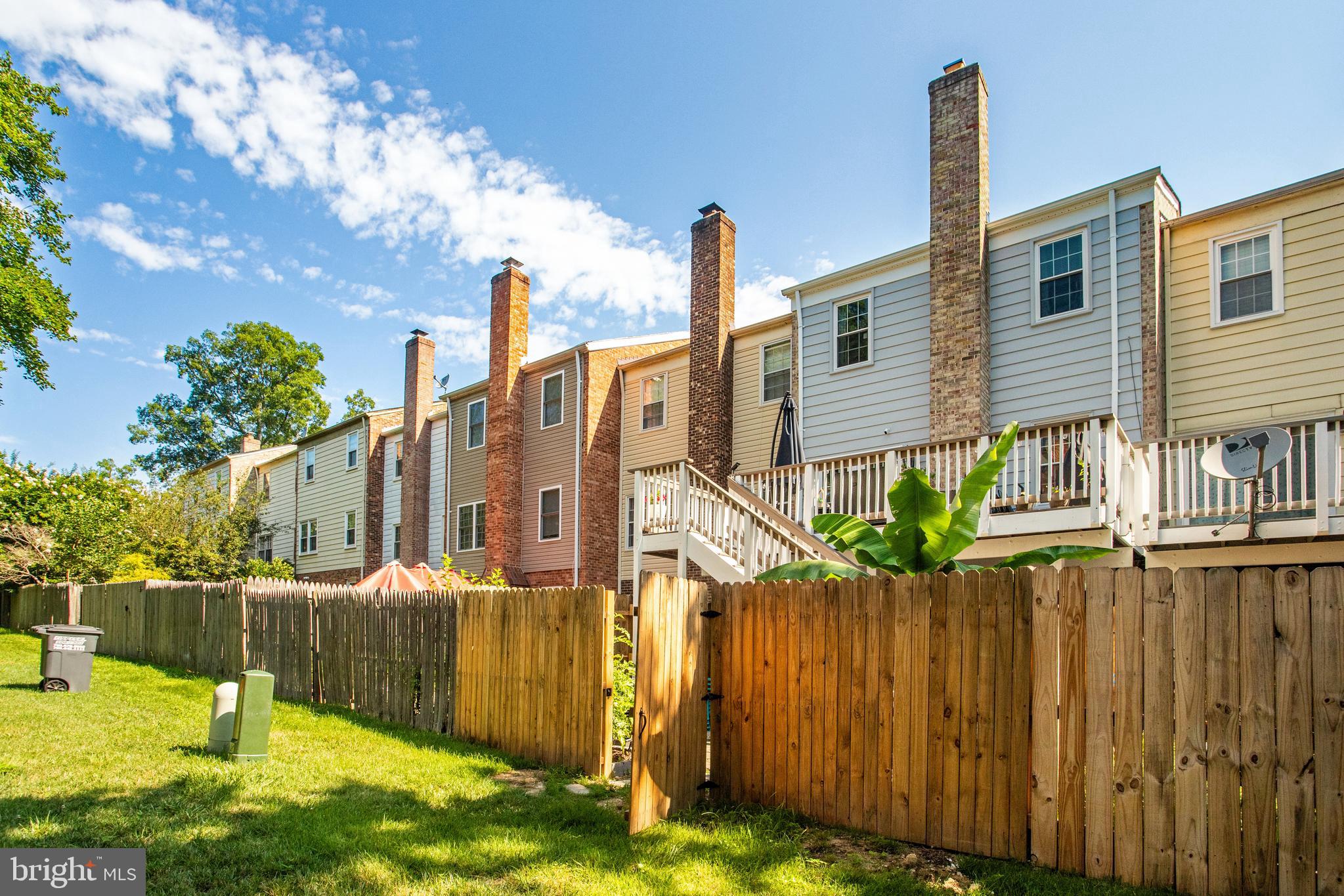 LAKE RIDGE - Residential