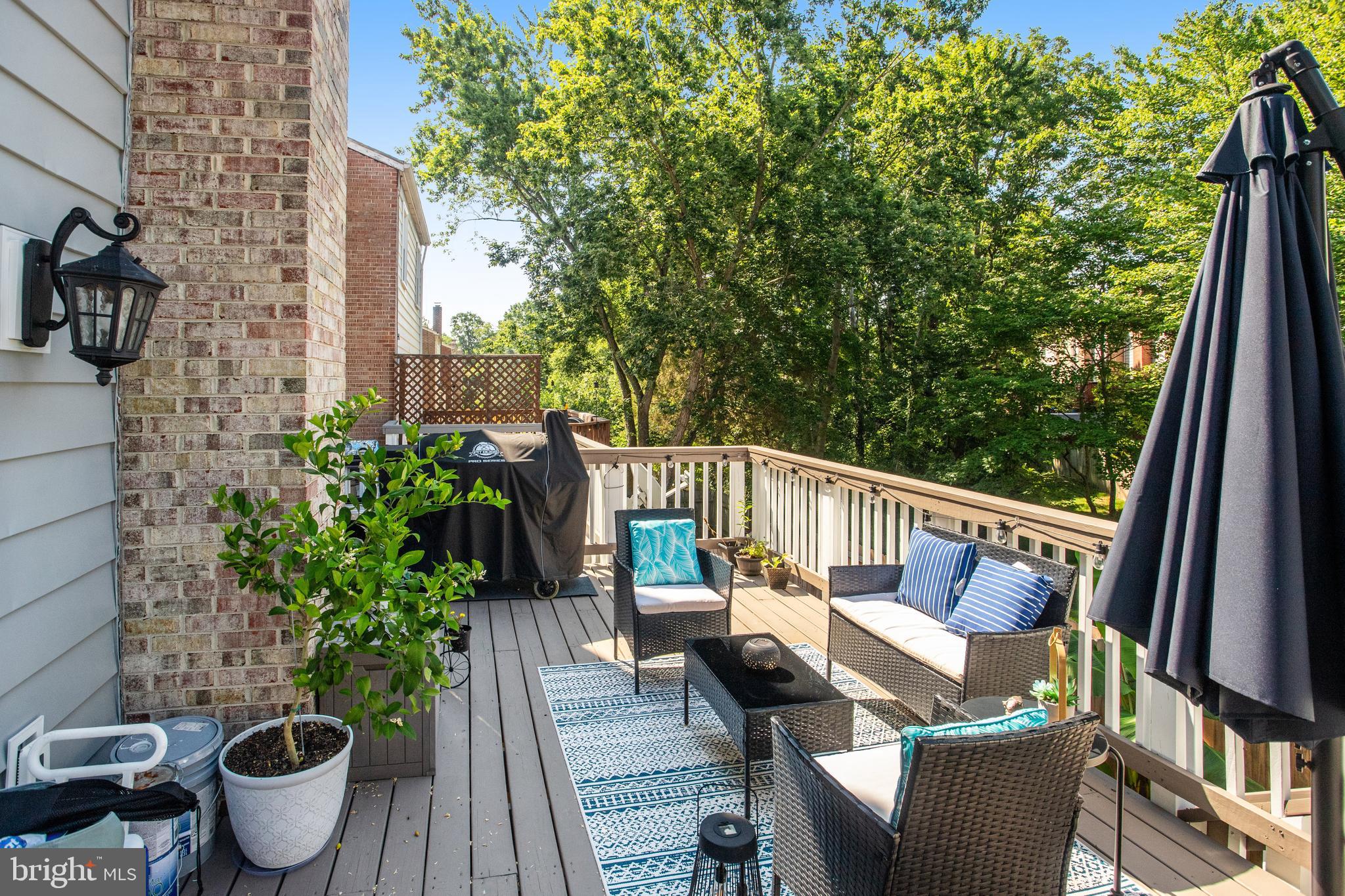 LAKE RIDGE - Residential