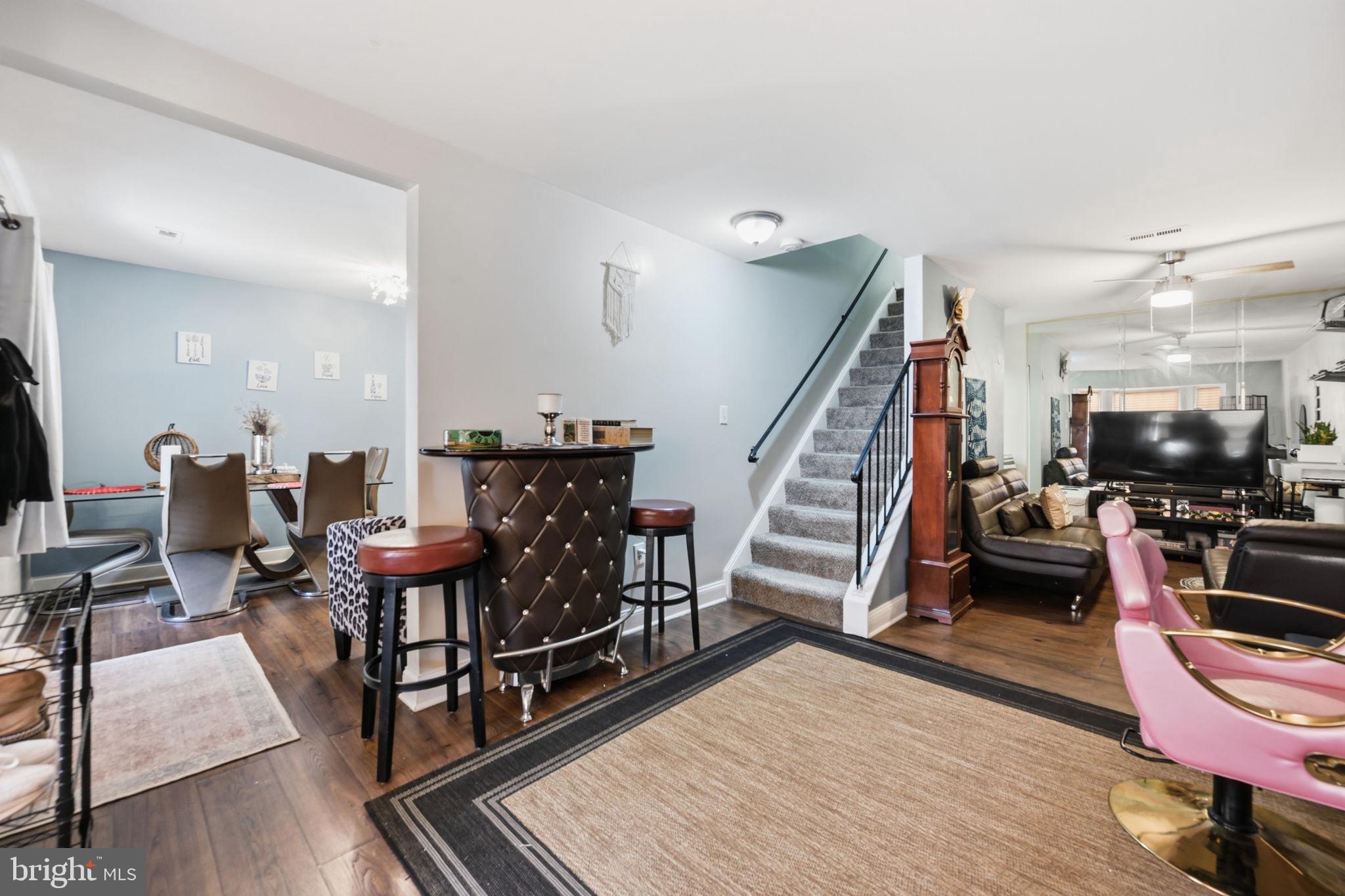 LAUREL LAKES PLAT 2 - Residential