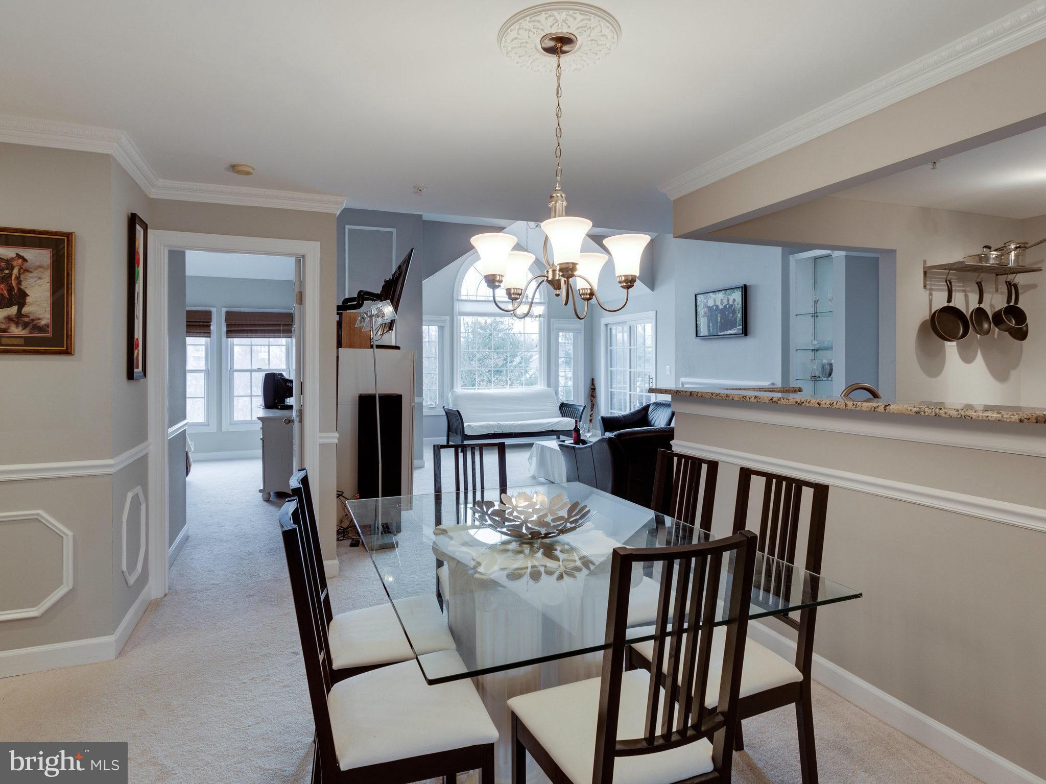 FAIRFIELD HOUSE - Residential