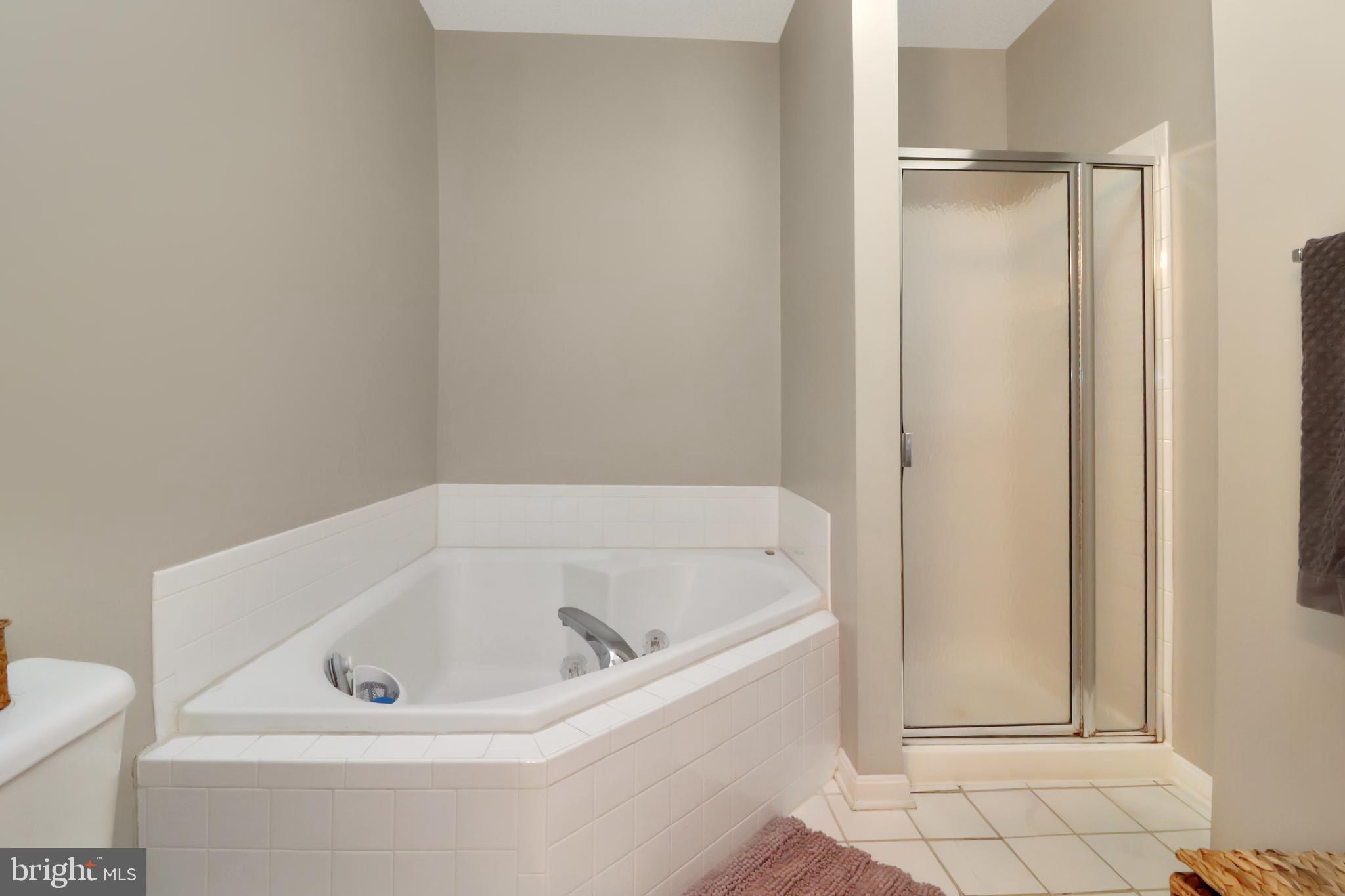 WESTBRIAR PLAZA - Residential