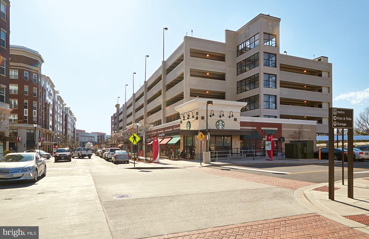 WESTBRIAR PLAZA - Residential