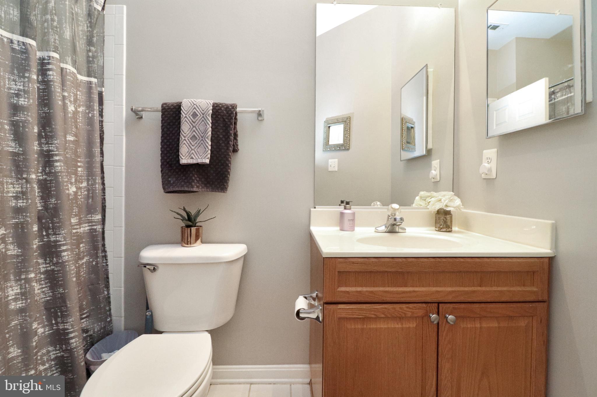 WESTBRIAR PLAZA - Residential