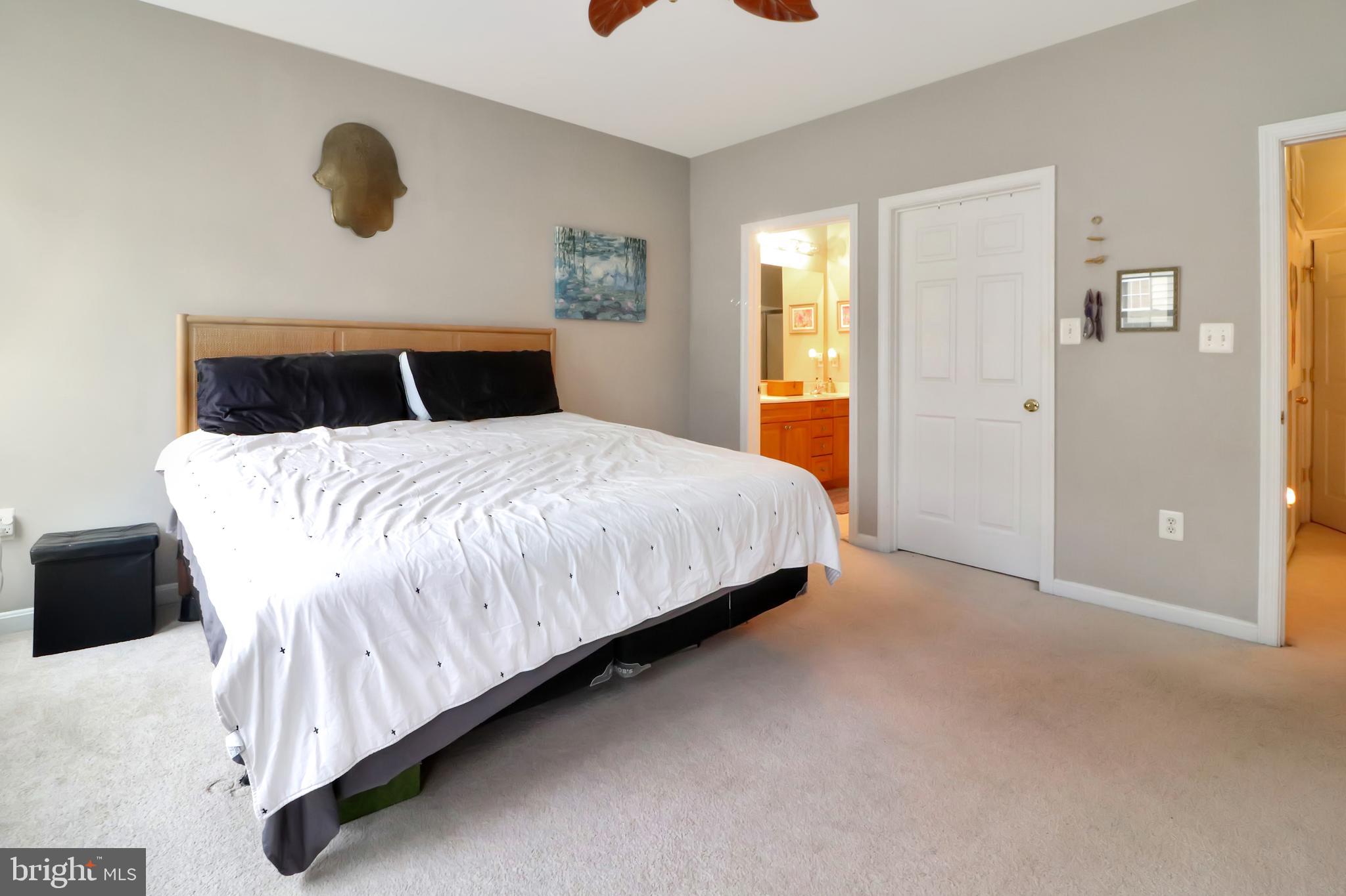 WESTBRIAR PLAZA - Residential