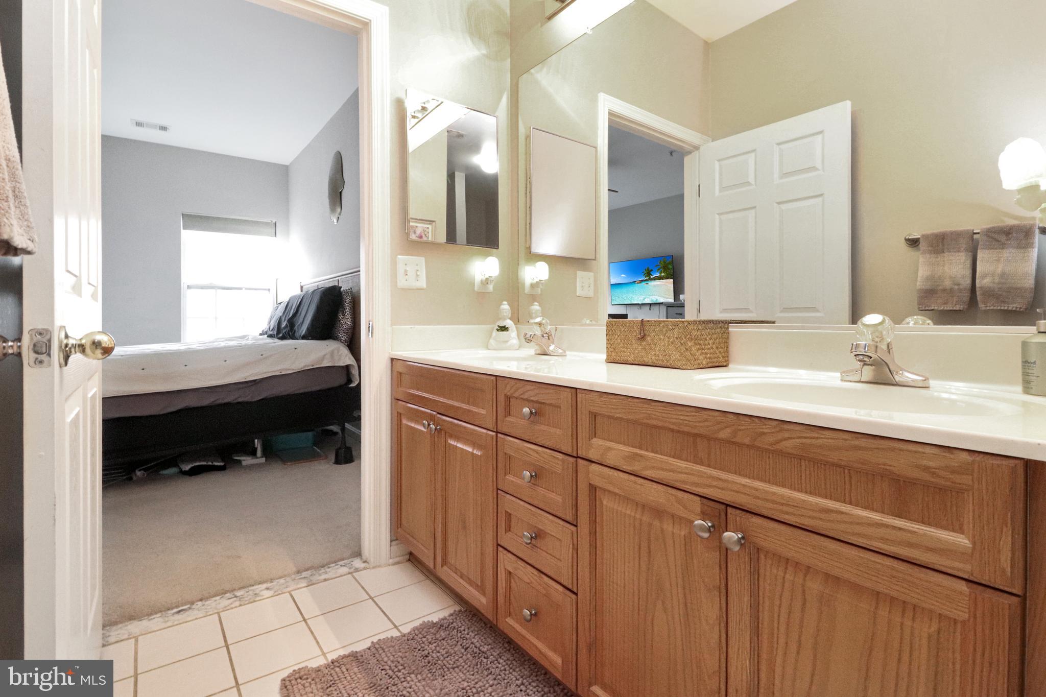 WESTBRIAR PLAZA - Residential