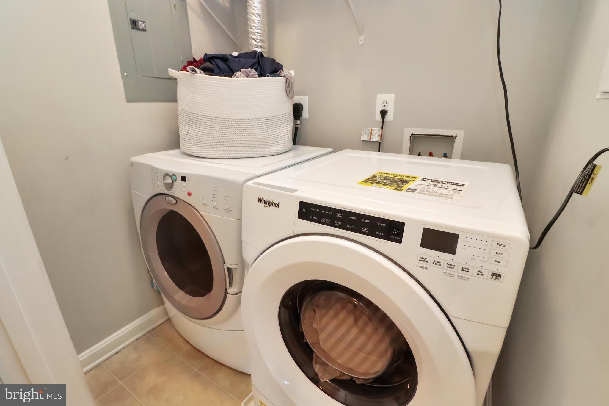 WESTBRIAR PLAZA - Residential