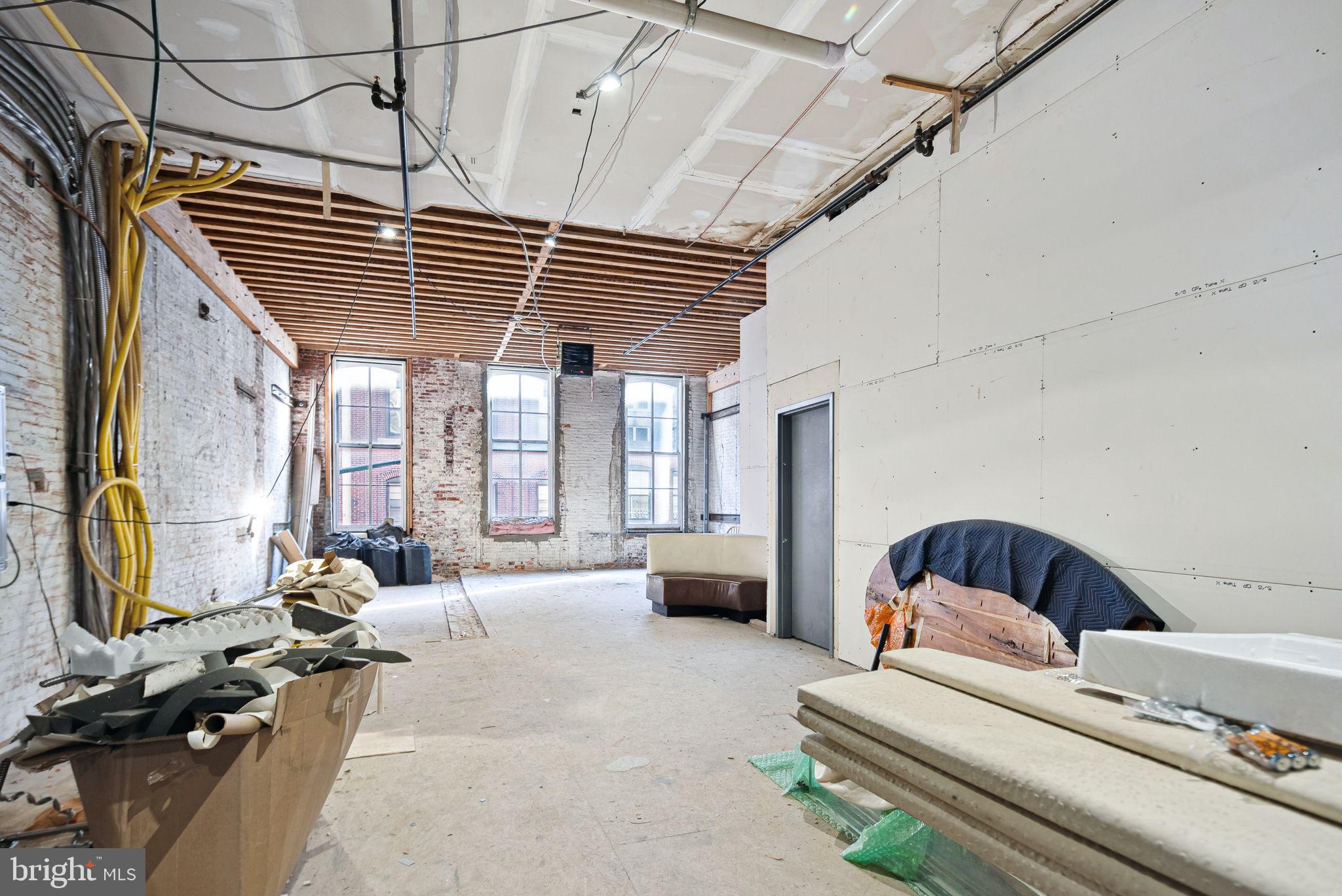 20 S LETITIA STREET 2C