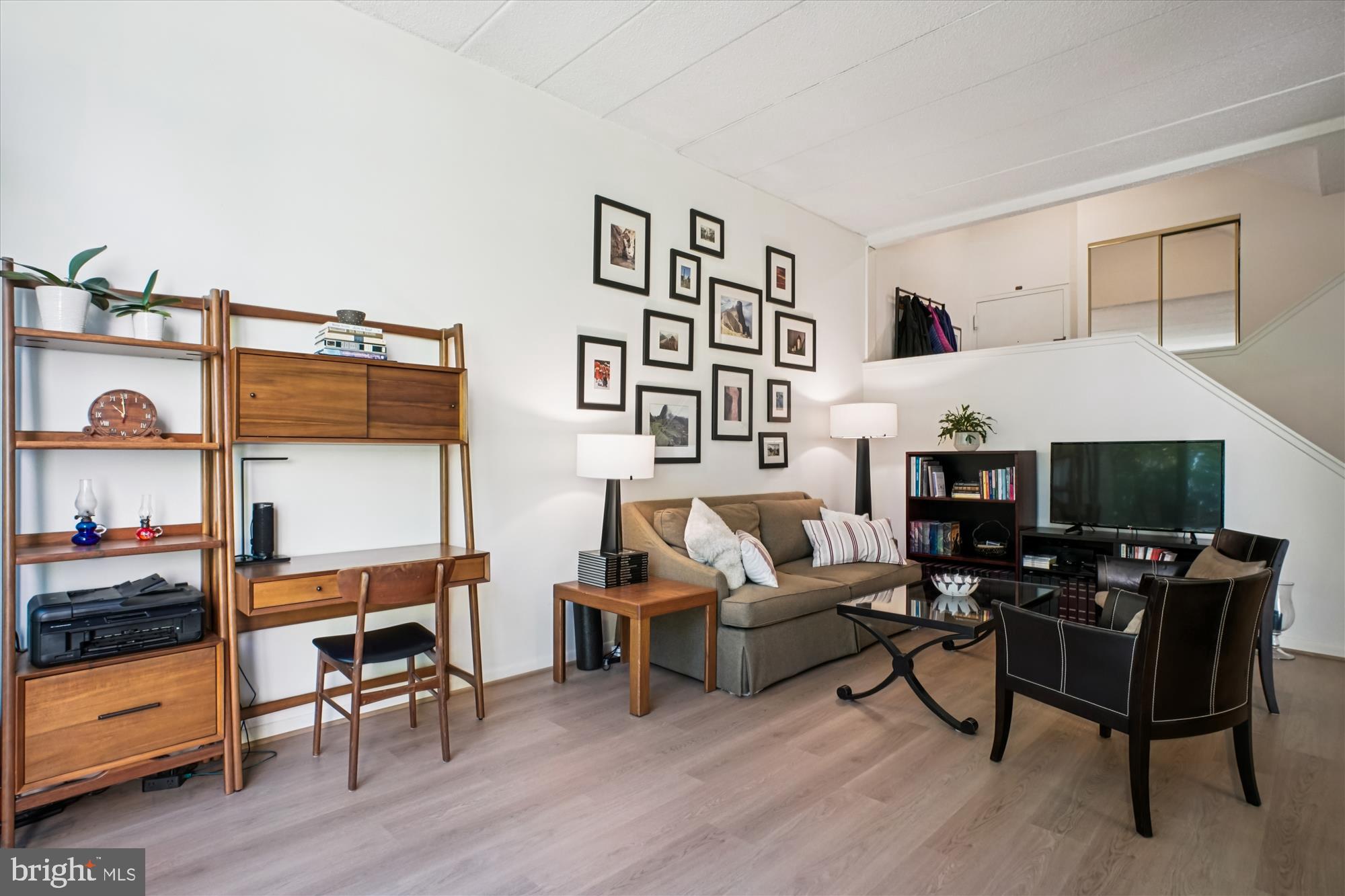 WOODWINDS II - Residential