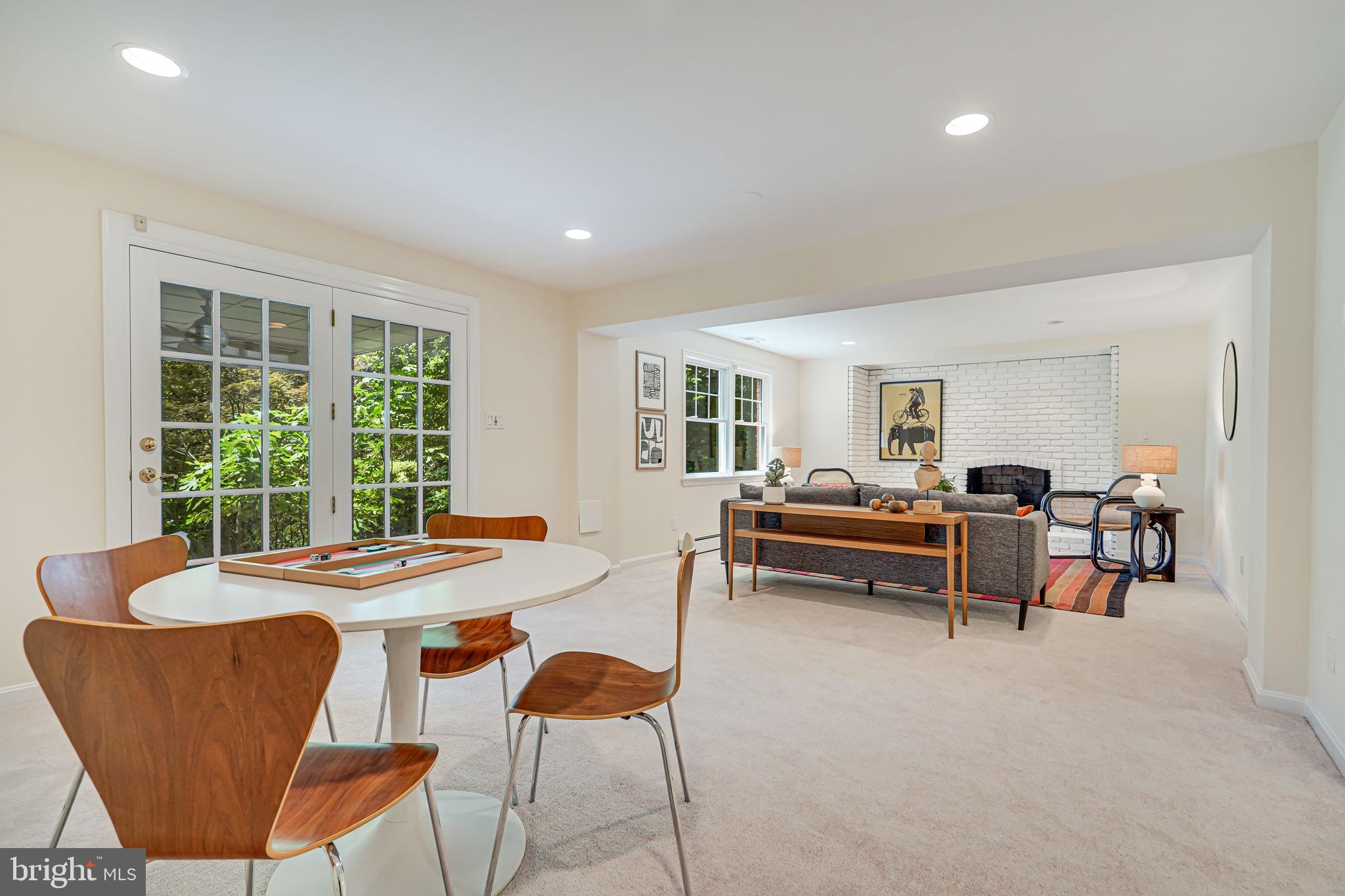 GLEN ECHO HEIGHTS - Residential