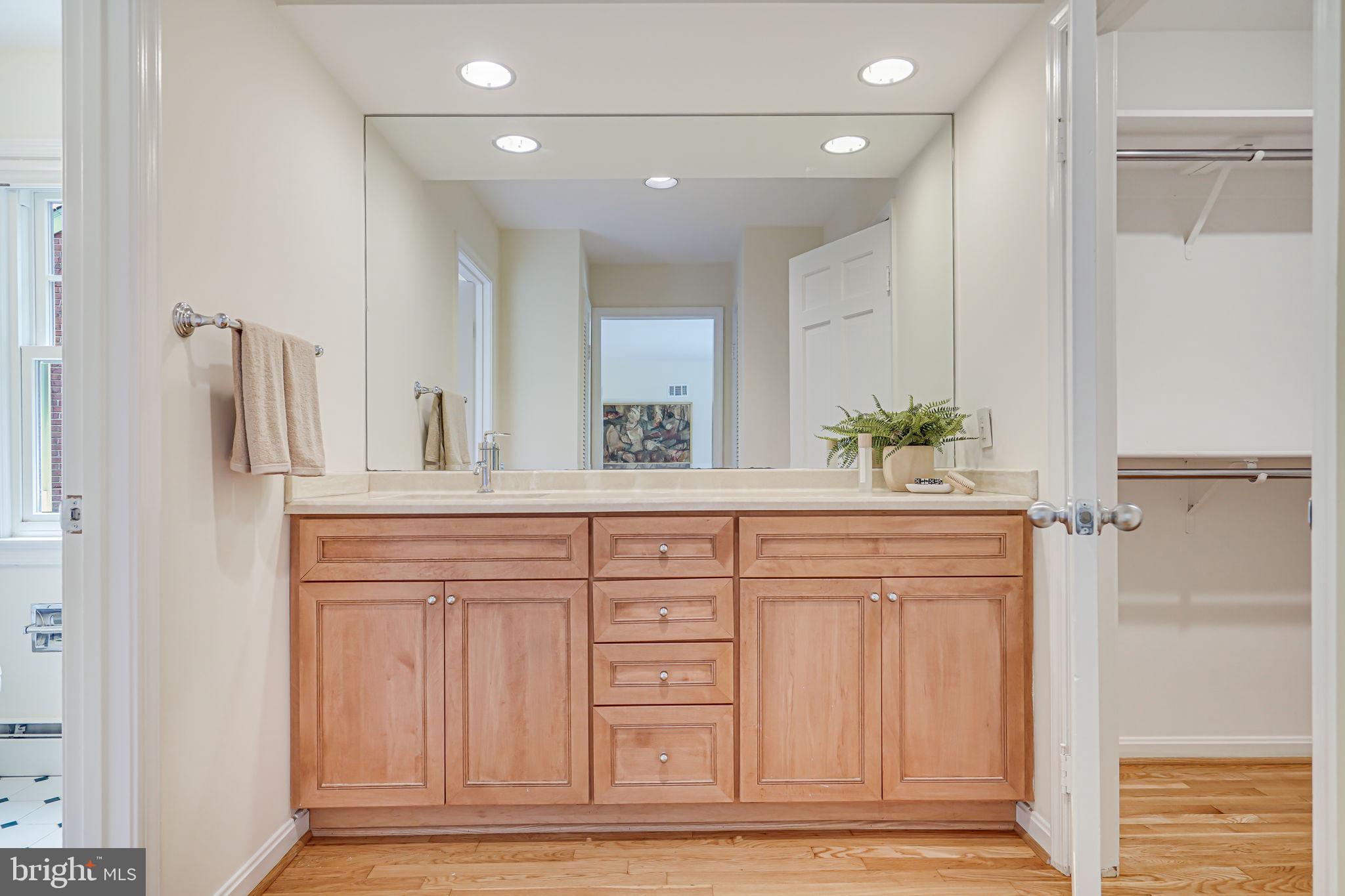 GLEN ECHO HEIGHTS - Residential