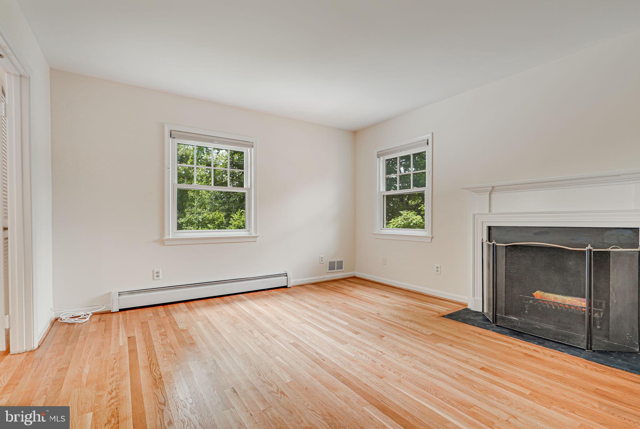 GLEN ECHO HEIGHTS - Residential