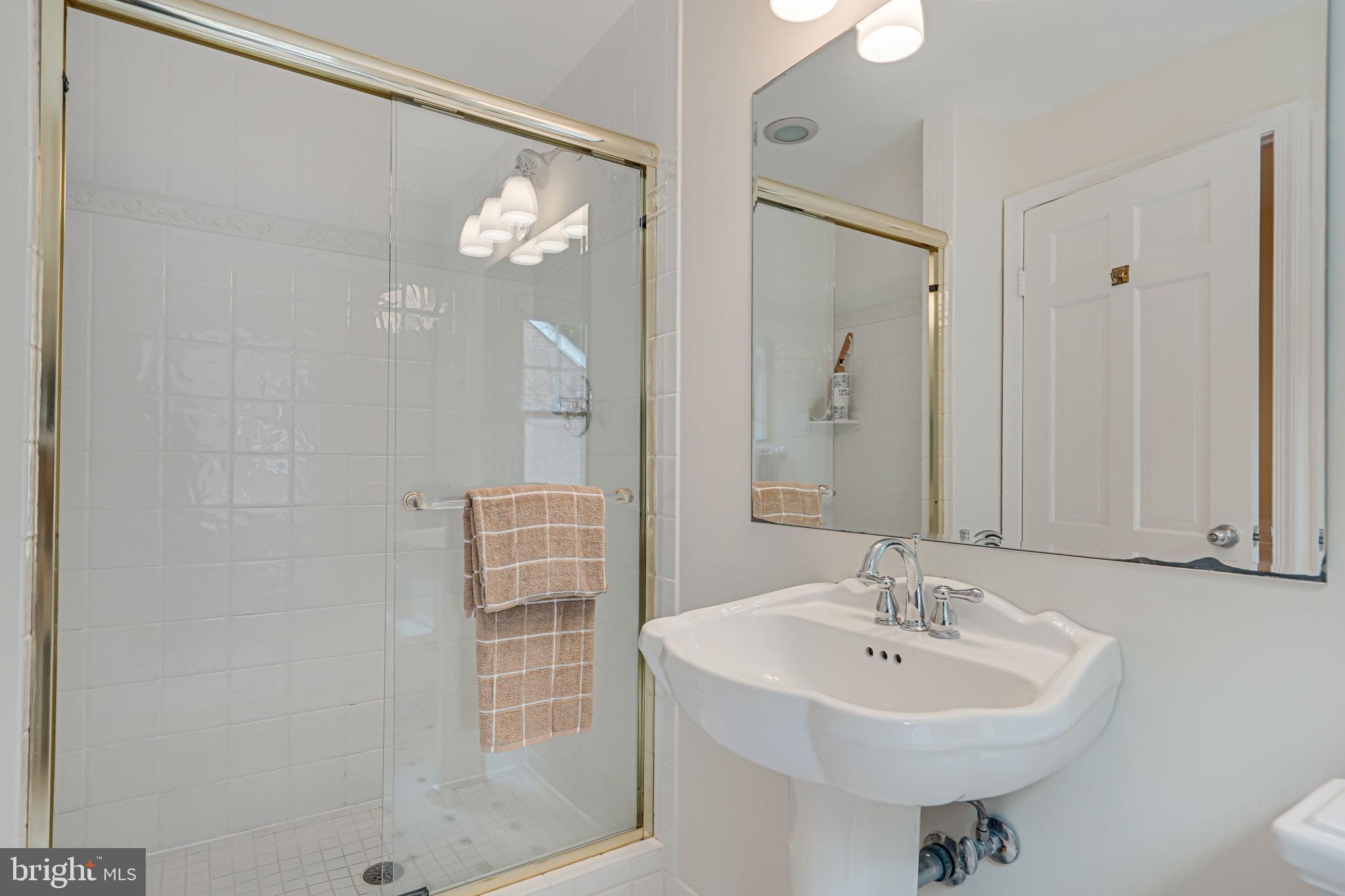 GLEN ECHO HEIGHTS - Residential