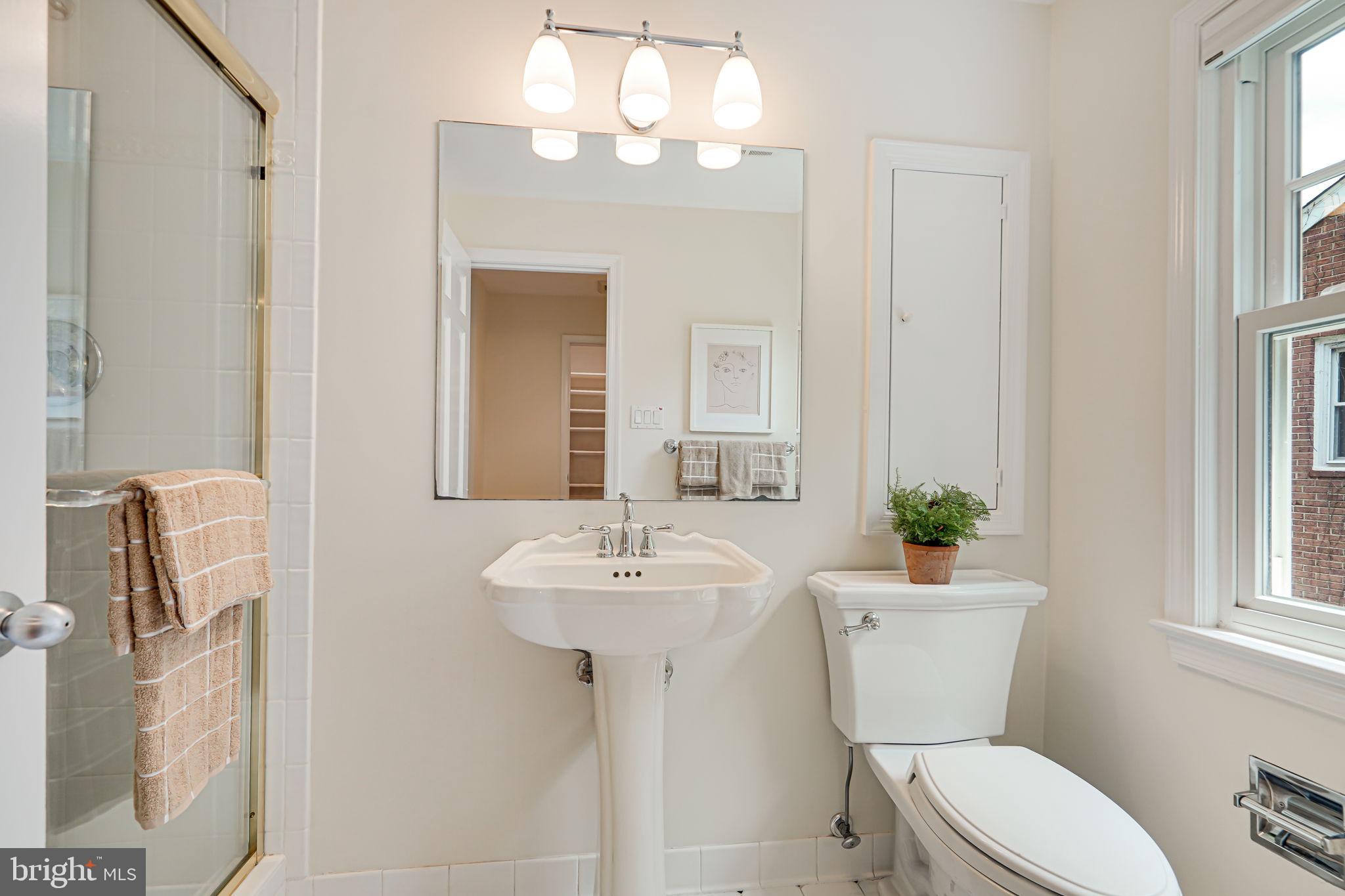 GLEN ECHO HEIGHTS - Residential