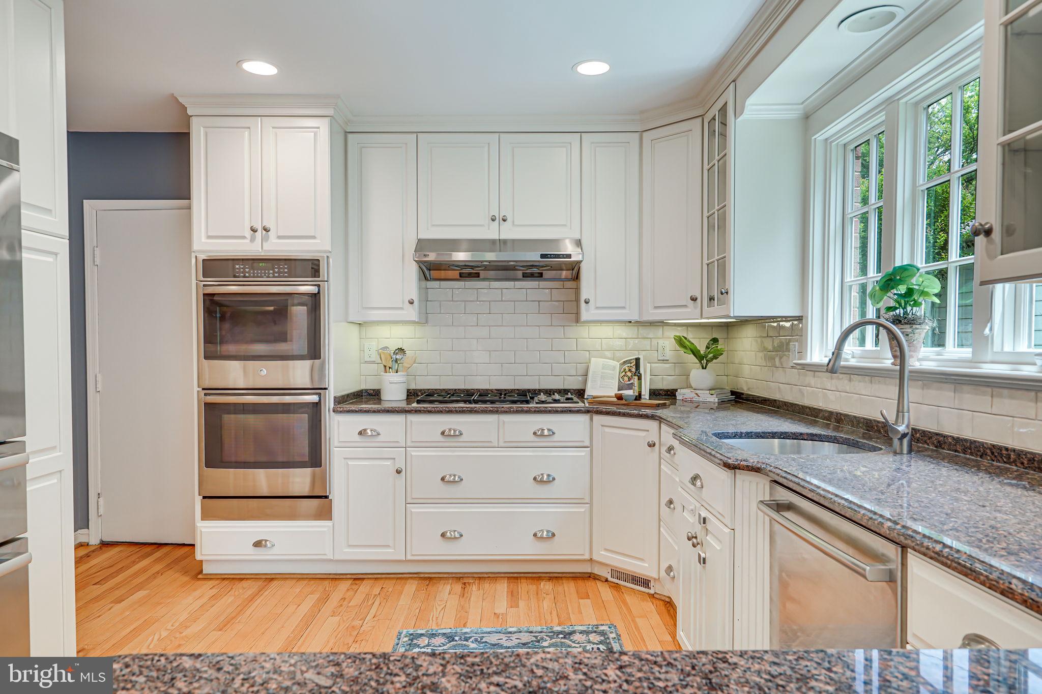 GLEN ECHO HEIGHTS - Residential