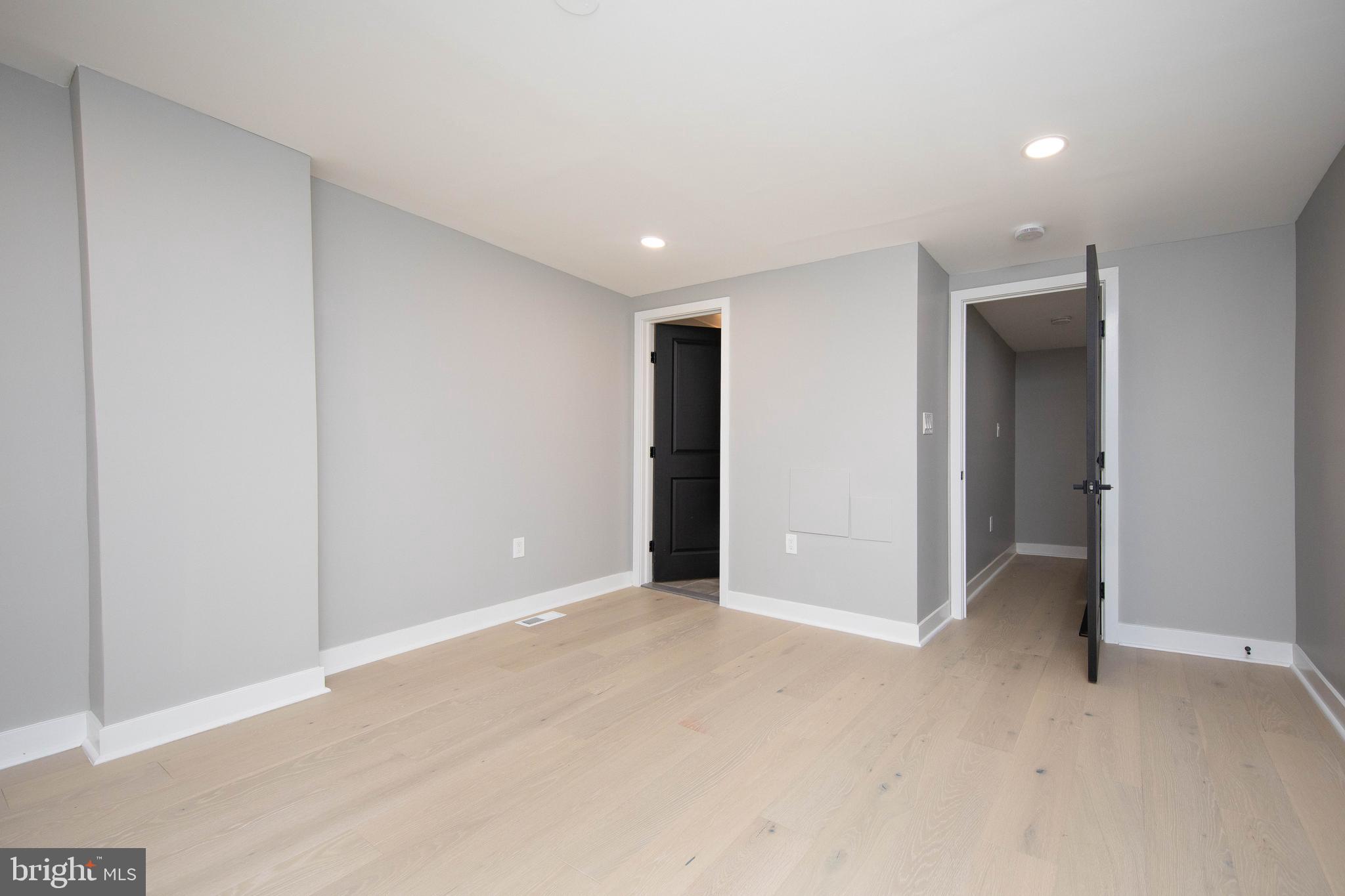 FRANCISVILLE - Residential