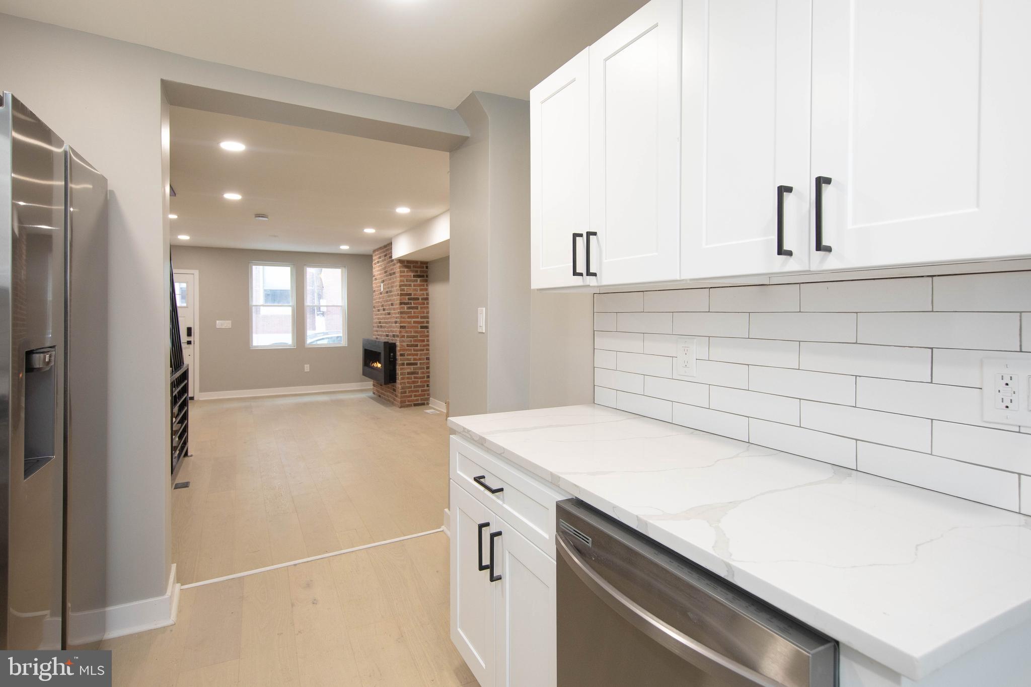 FRANCISVILLE - Residential